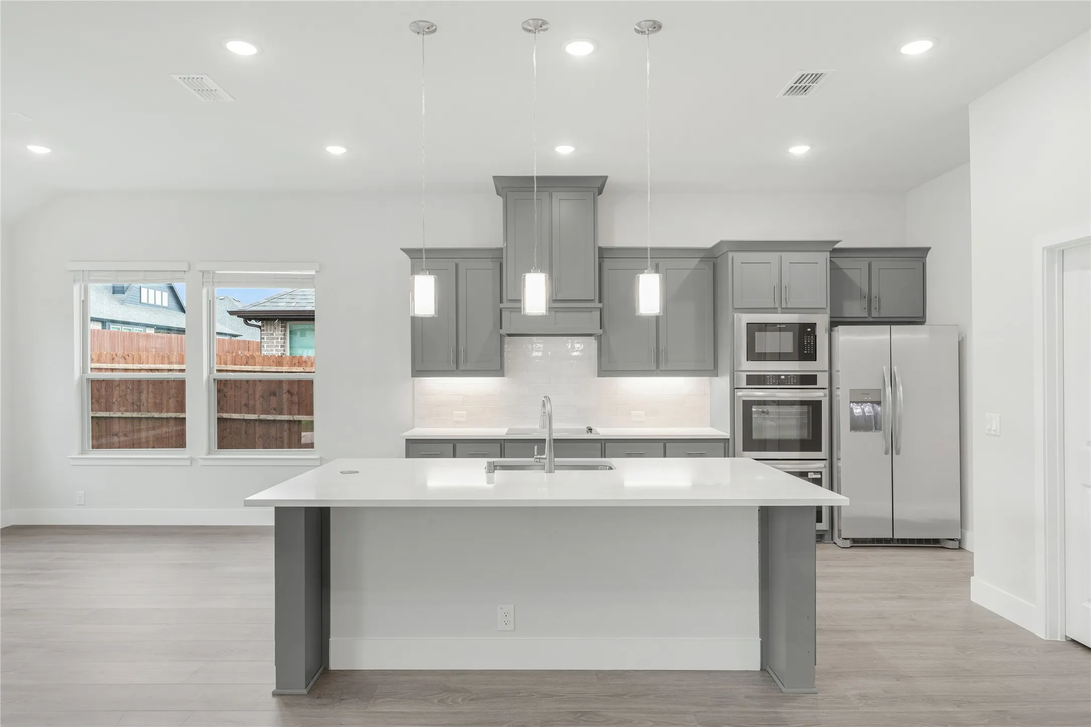 Single Family Residence For Sale in Ellis County , 4017 Foot Hills Drive, Midlothian, Texas 76065, 5 Bedroom, 4 Bathroom, 2 Garage spaces, 3,487 Sqft, built in 2026, mls#21331423, Real Estate Agent in Midlothian, Homes For Sale in Ellis county, Homes For Sale in Midlothian, Realtor in Midlothian Texas, Real Estate Brokerage Independent Realty Texas, Luminita Cordes Realtor