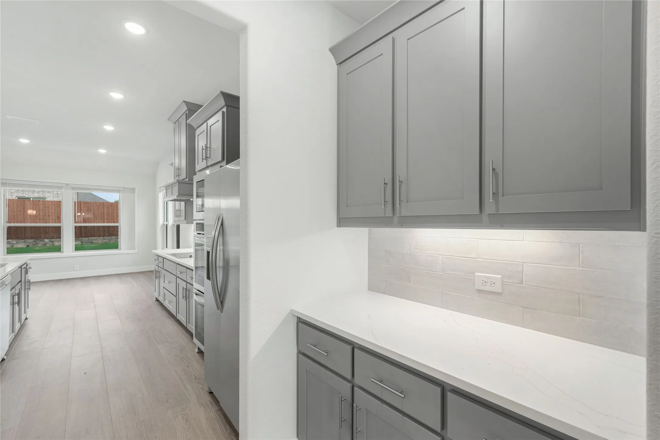 Single Family Residence For Sale in Ellis County , 4017 Foot Hills Drive, Midlothian, Texas 76065, 5 Bedroom, 4 Bathroom, 2 Garage spaces, 3,487 Sqft, built in 2026, mls#21331423, Real Estate Agent in Midlothian, Homes For Sale in Ellis county, Homes For Sale in Midlothian, Realtor in Midlothian Texas, Real Estate Brokerage Independent Realty Texas, Luminita Cordes Realtor