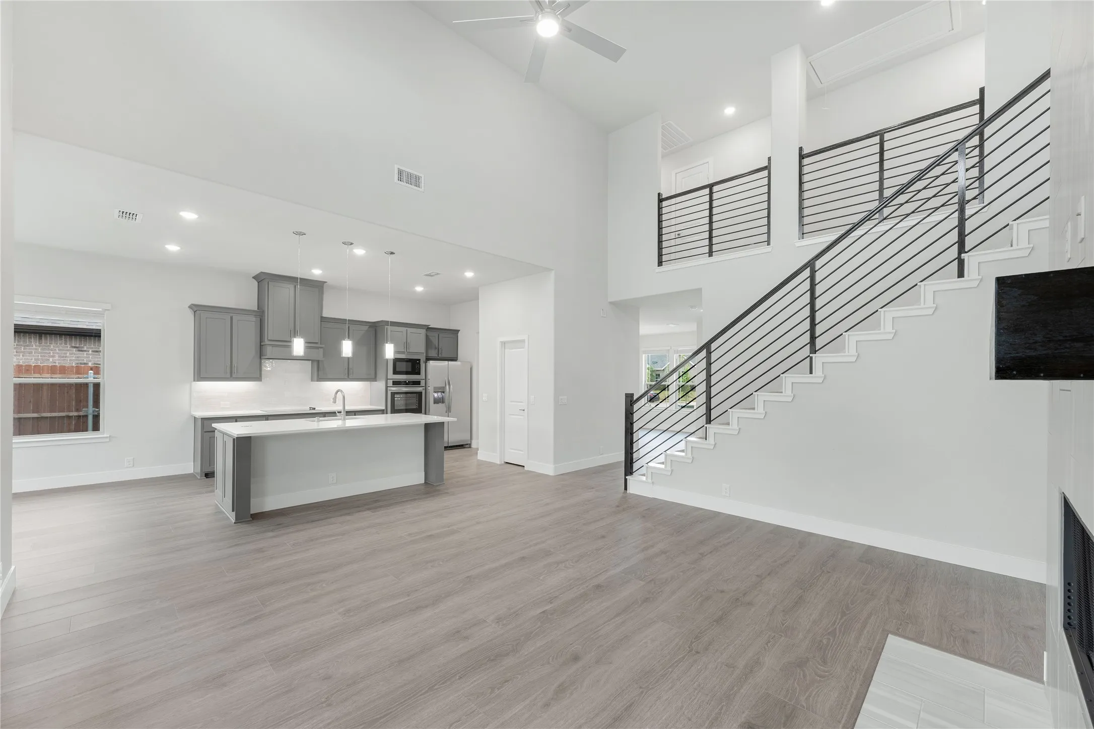 Single Family Residence For Sale in Ellis County , 4017 Foot Hills Drive, Midlothian, Texas 76065, 5 Bedroom, 4 Bathroom, 2 Garage spaces, 3,487 Sqft, built in 2026, mls#21331423, Real Estate Agent in Midlothian, Homes For Sale in Ellis county, Homes For Sale in Midlothian, Realtor in Midlothian Texas, Real Estate Brokerage Independent Realty Texas, Luminita Cordes Realtor