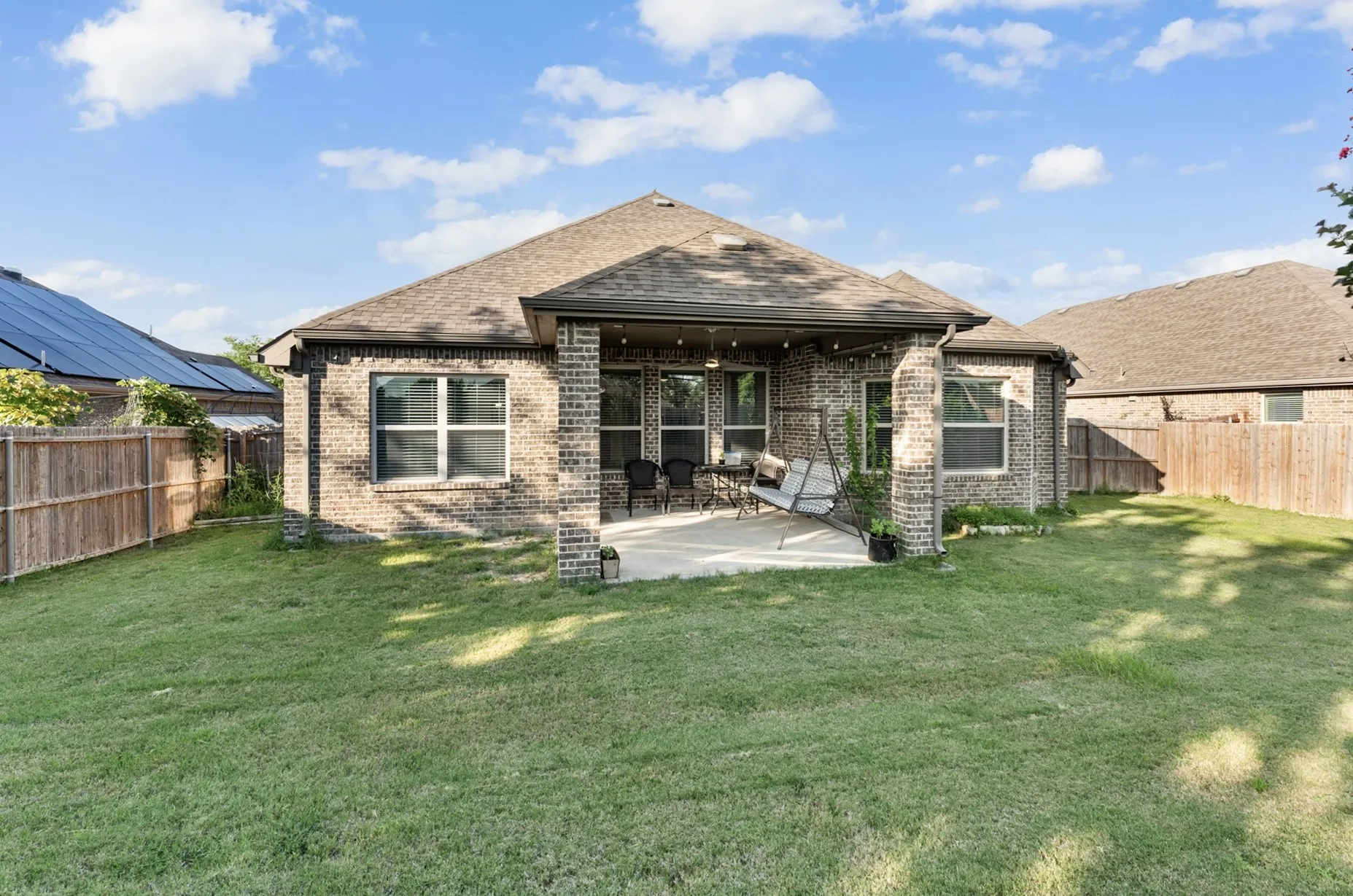 Single Family Residence For Rent in Kaufman County , 307 Acadia Lane, Forney, Texas 75126, 3 Bedroom, 2 Bathroom, 3 Garage spaces, 2,139 Sqft, built in 2016, mls#21331686, Real Estate Agent in Forney, Homes For Rent in Kaufman county, Homes For Rent in Forney, Realtor in Forney Texas, Real Estate Brokerage Independent Realty Texas, Luminita Cordes Realtor