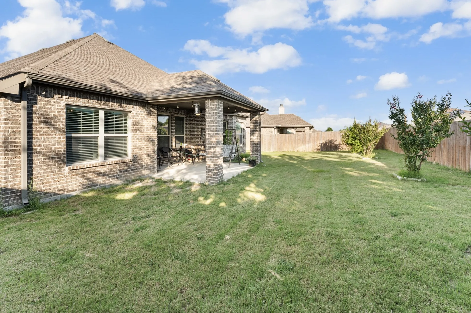 Single Family Residence For Rent in Kaufman County , 307 Acadia Lane, Forney, Texas 75126, 3 Bedroom, 2 Bathroom, 3 Garage spaces, 2,139 Sqft, built in 2016, mls#21331686, Real Estate Agent in Forney, Homes For Rent in Kaufman county, Homes For Rent in Forney, Realtor in Forney Texas, Real Estate Brokerage Independent Realty Texas, Luminita Cordes Realtor