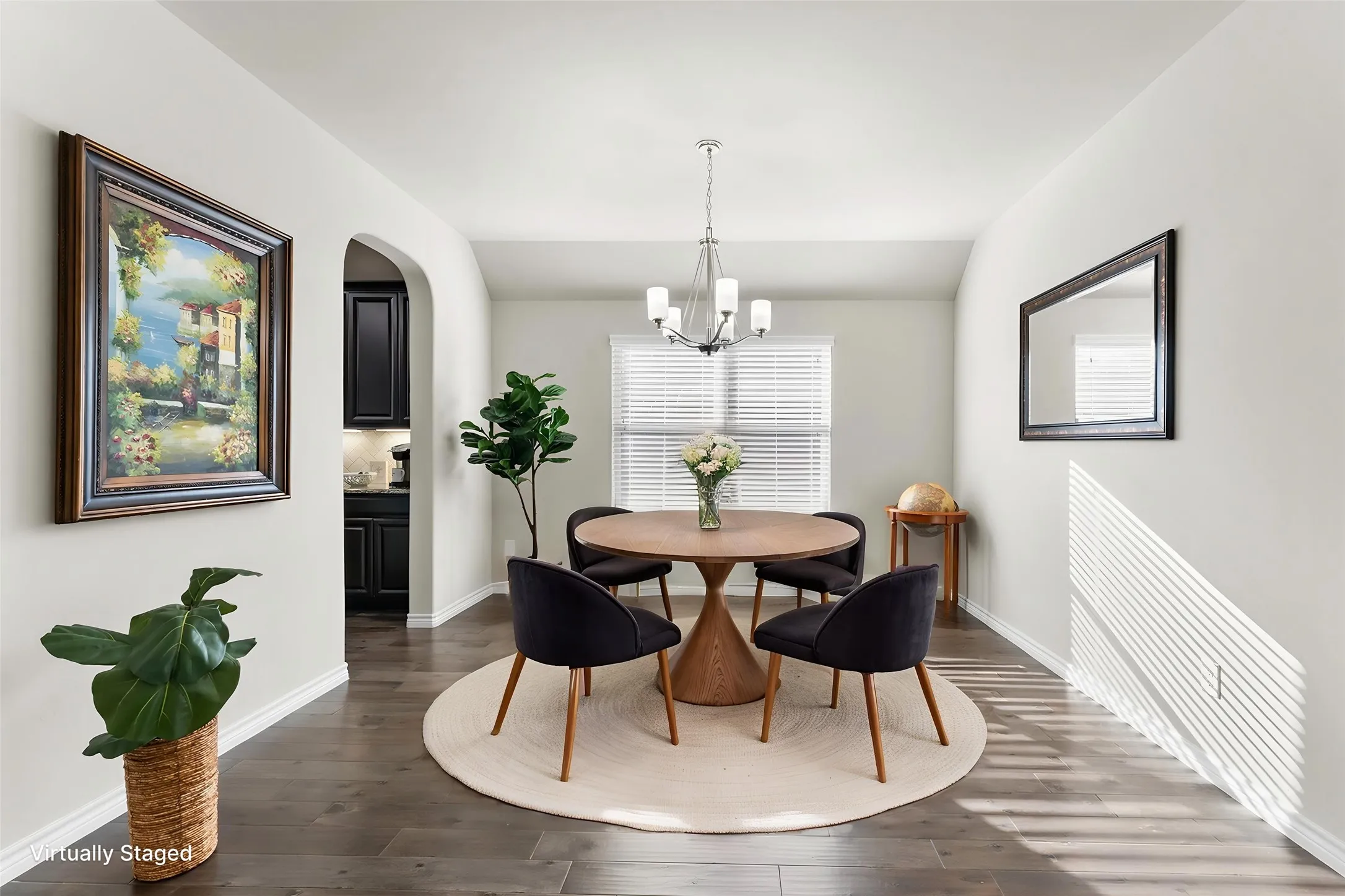 Single Family Residence For Rent in Kaufman County , 307 Acadia Lane, Forney, Texas 75126, 3 Bedroom, 2 Bathroom, 3 Garage spaces, 2,139 Sqft, built in 2016, mls#21331686, Real Estate Agent in Forney, Homes For Rent in Kaufman county, Homes For Rent in Forney, Realtor in Forney Texas, Real Estate Brokerage Independent Realty Texas, Luminita Cordes Realtor