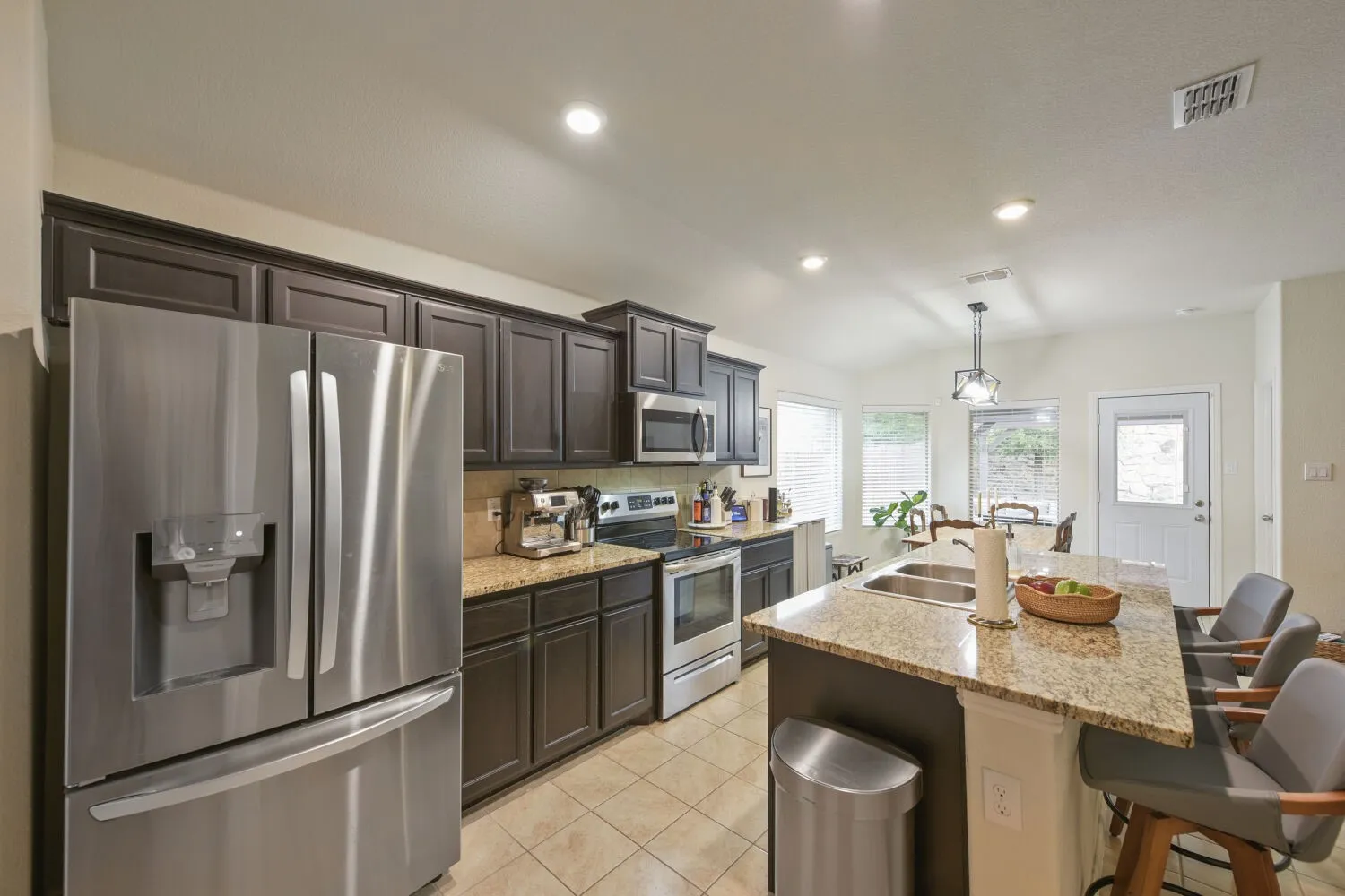 Single Family Residence For Sale in Tarrant County , 600 Stanmire Lake Trail, Fort Worth, Texas 76120, 4 Bedroom, 2 Bathroom, 1 Garage spaces, 1,772 Sqft, built in 2018, mls#21331861, Real Estate Agent in Fort Worth, Homes For Sale in Tarrant county, Homes For Sale in Fort Worth, Realtor in Fort Worth Texas, Real Estate Brokerage Independent Realty Texas, Luminita Cordes Realtor