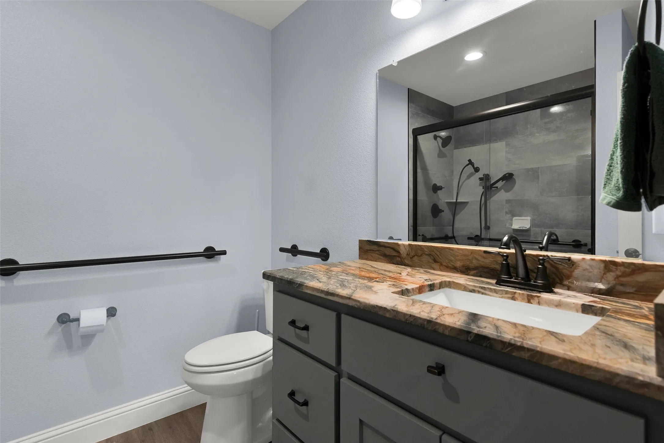 Single Family Residence For Sale in Fannin County , 1158 County Road 1240, Savoy, Texas 75479, 2 Bedrooms, 2 Bathrooms, 3 Garage spaces, 1,020 Sqft, built in 2024, Price $495,000, mls#21331885, Real Estate Agent in Savoy, Homes For Sale in Fannin county, Homes For Sale in Savoy, Realtor in Savoy Texas, Real Estate Brokerage Independent Realty Texas, Luminita Cordes Realtor