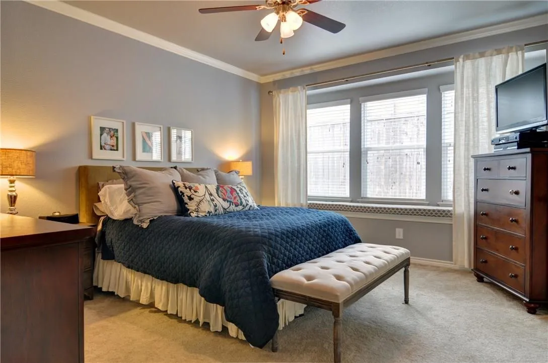 Single Family Residence For Rent in Tarrant County , 4805 Bryce Avenue, Fort Worth, Texas 76107, 3 Bedroom, 2 Bathroom, 2 Garage spaces, 1,784 Sqft, built in 2010, mls#21331886, Real Estate Agent in Fort Worth, Homes For Rent in Tarrant county, Homes For Rent in Fort Worth, Realtor in Fort Worth Texas, Real Estate Brokerage Independent Realty Texas, Luminita Cordes Realtor