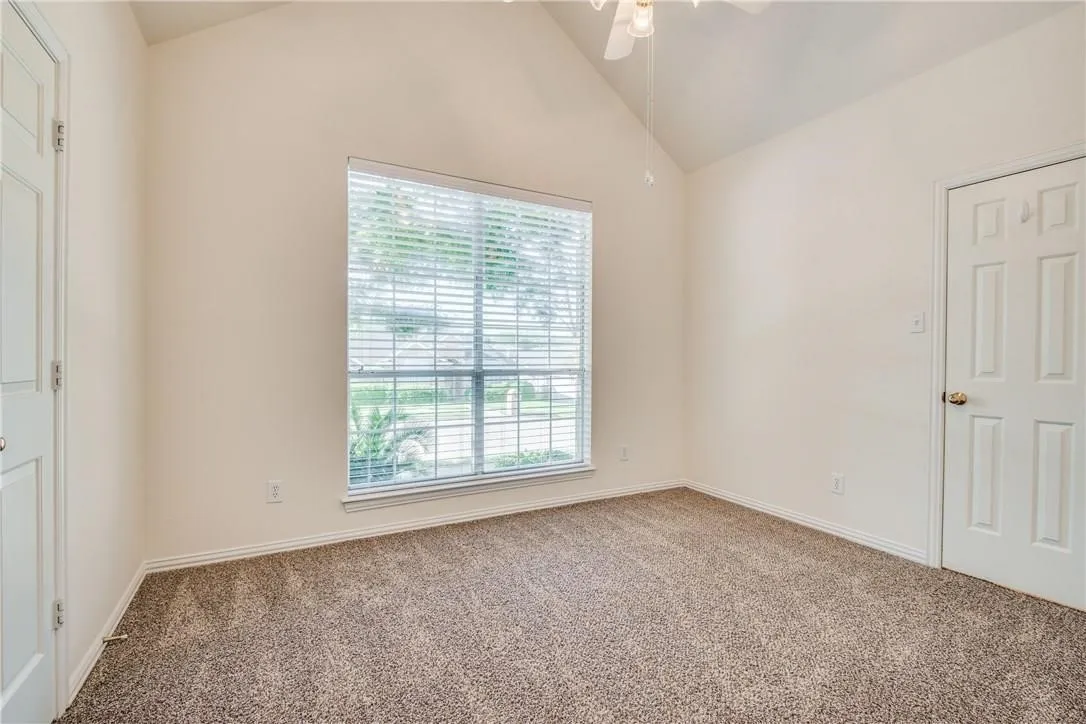 Single Family Residence For Rent in Denton County , 4041 Brazos Drive, Carrollton, Texas 75007, 4 Bedroom, 3 Bathroom, 2 Garage spaces, 2,107 Sqft, built in 1995, mls#21330543, Real Estate Agent in Carrollton, Homes For Rent in Denton county, Homes For Rent in Carrollton, Realtor in Carrollton Texas, Real Estate Brokerage Independent Realty Texas, Luminita Cordes Realtor