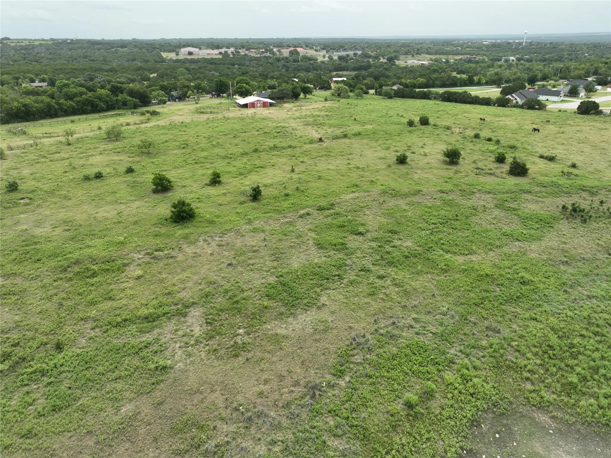 Single Family Residence For Sale in Hamilton County , 377c County Road 3244, Hico, Texas 76457, 3 Bedrooms, 2 Bathrooms, 2 Garage spaces, 2,539 Sqft, built in 1983, Price $699,000, mls#21331901, Real Estate Agent in Hico, Homes For Sale in Hamilton county, Homes For Sale in Hico, Realtor in Hico Texas, Real Estate Brokerage Independent Realty Texas, Luminita Cordes Realtor
