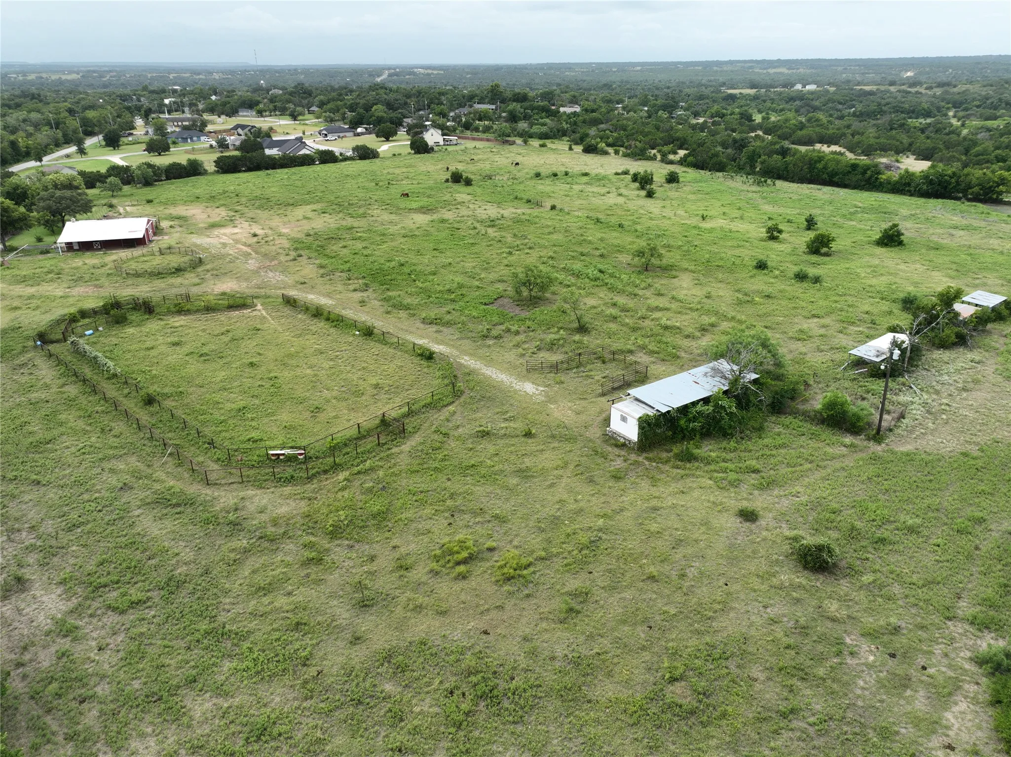 Single Family Residence For Sale in Hamilton County , 377c County Road 3244, Hico, Texas 76457, 3 Bedrooms, 2 Bathrooms, 2 Garage spaces, 2,539 Sqft, built in 1983, Price $699,000, mls#21331901, Real Estate Agent in Hico, Homes For Sale in Hamilton county, Homes For Sale in Hico, Realtor in Hico Texas, Real Estate Brokerage Independent Realty Texas, Luminita Cordes Realtor