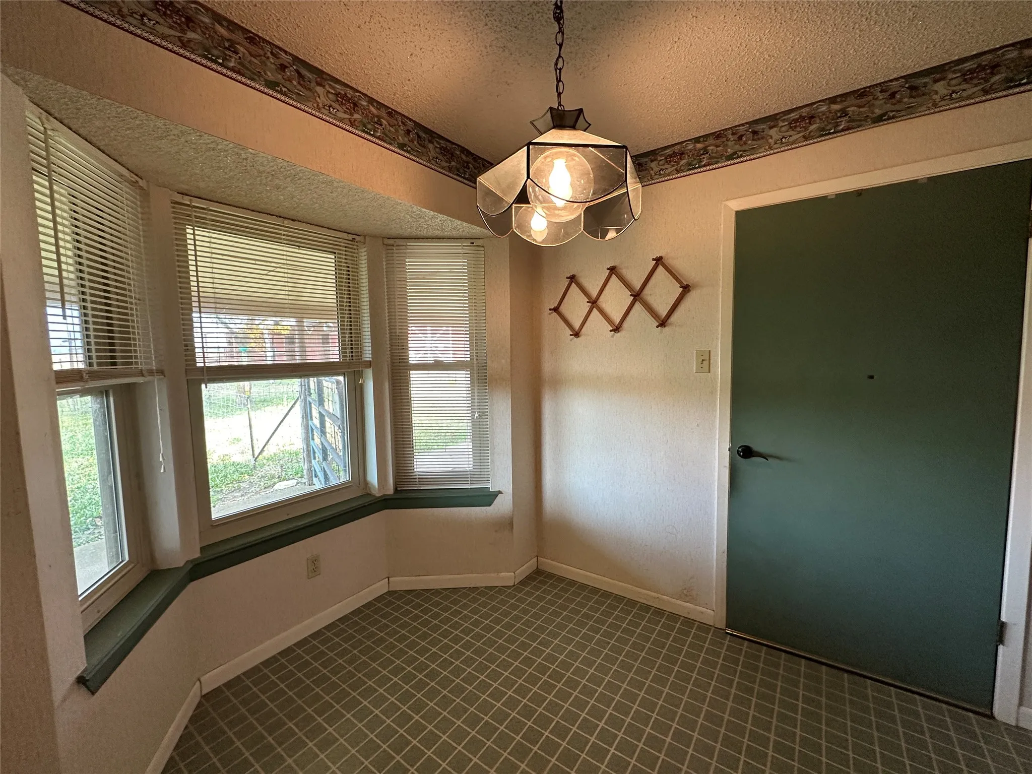 Single Family Residence For Sale in Hamilton County , 377c County Road 3244, Hico, Texas 76457, 3 Bedrooms, 2 Bathrooms, 2 Garage spaces, 2,539 Sqft, built in 1983, Price $699,000, mls#21331901, Real Estate Agent in Hico, Homes For Sale in Hamilton county, Homes For Sale in Hico, Realtor in Hico Texas, Real Estate Brokerage Independent Realty Texas, Luminita Cordes Realtor