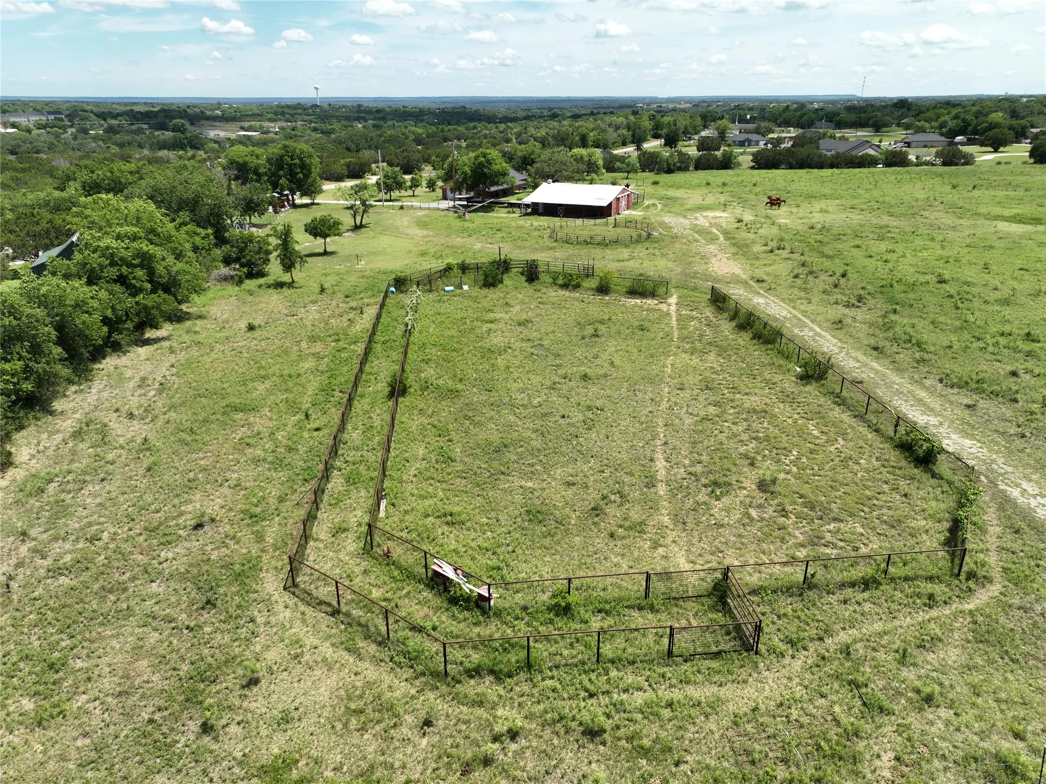 Single Family Residence For Sale in Hamilton County , 377c County Road 3244, Hico, Texas 76457, 3 Bedrooms, 2 Bathrooms, 2 Garage spaces, 2,539 Sqft, built in 1983, Price $699,000, mls#21331901, Real Estate Agent in Hico, Homes For Sale in Hamilton county, Homes For Sale in Hico, Realtor in Hico Texas, Real Estate Brokerage Independent Realty Texas, Luminita Cordes Realtor