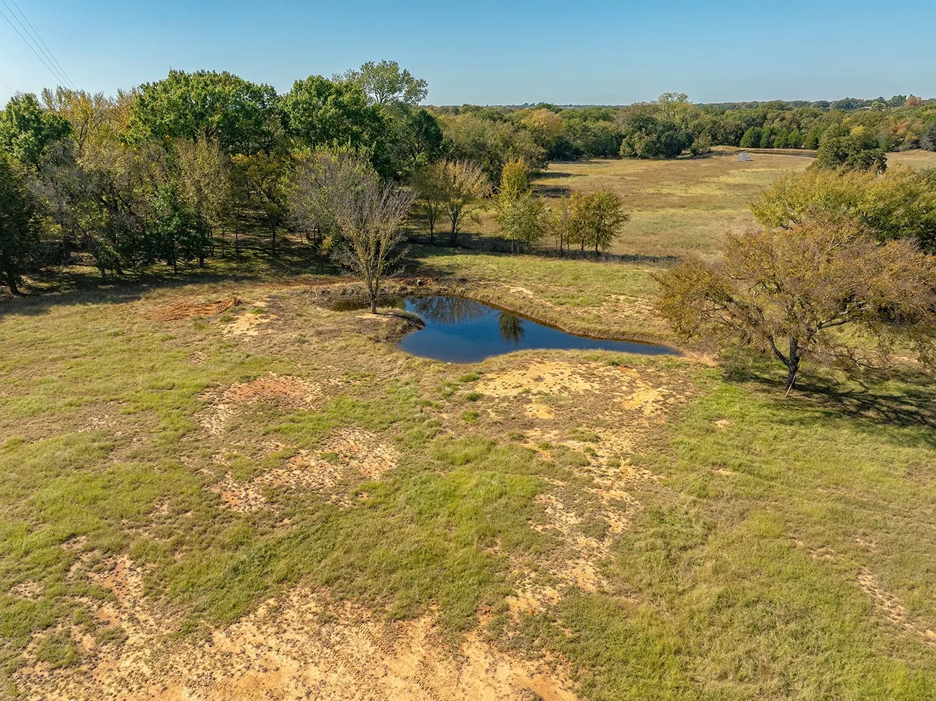 Single Family Residence For Sale in Cooke County , 1696 County road 222, Gainesville, Texas 76240, 2 Bedroom, 1 Bathroom, Garage spaces, 720 Sqft, built in 2021, mls#21331911, Real Estate Agent in Gainesville, Homes For Sale in Cooke county, Homes For Sale in Gainesville, Realtor in Gainesville Texas, Real Estate Brokerage Independent Realty Texas, Luminita Cordes Realtor