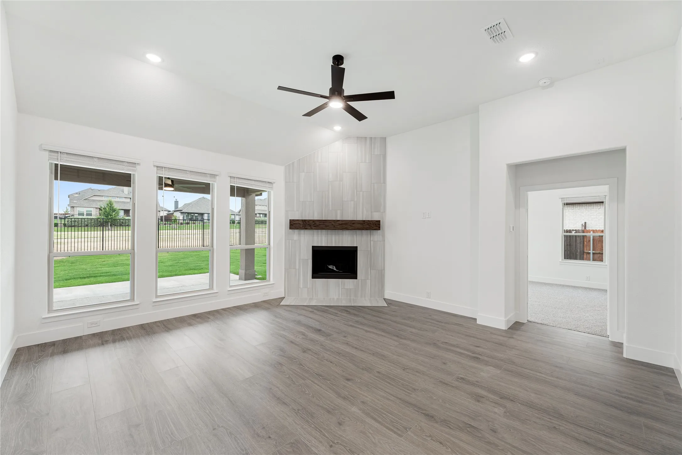 Single Family Residence For Sale in Ellis County , 3837 Eagles Bluff Road, Midlothian, Texas 76065, 5 Bedroom, 4 Bathroom, 3 Garage spaces, 3,430 Sqft, built in 2026, mls#21331412, Real Estate Agent in Midlothian, Homes For Sale in Ellis county, Homes For Sale in Midlothian, Realtor in Midlothian Texas, Real Estate Brokerage Independent Realty Texas, Luminita Cordes Realtor