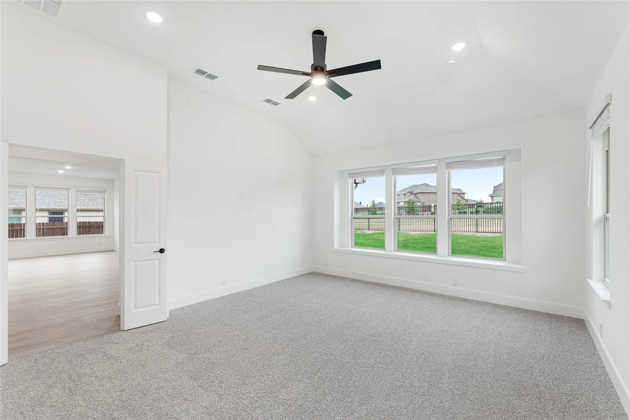 Single Family Residence For Sale in Ellis County , 3837 Eagles Bluff Road, Midlothian, Texas 76065, 5 Bedroom, 4 Bathroom, 3 Garage spaces, 3,430 Sqft, built in 2026, mls#21331412, Real Estate Agent in Midlothian, Homes For Sale in Ellis county, Homes For Sale in Midlothian, Realtor in Midlothian Texas, Real Estate Brokerage Independent Realty Texas, Luminita Cordes Realtor