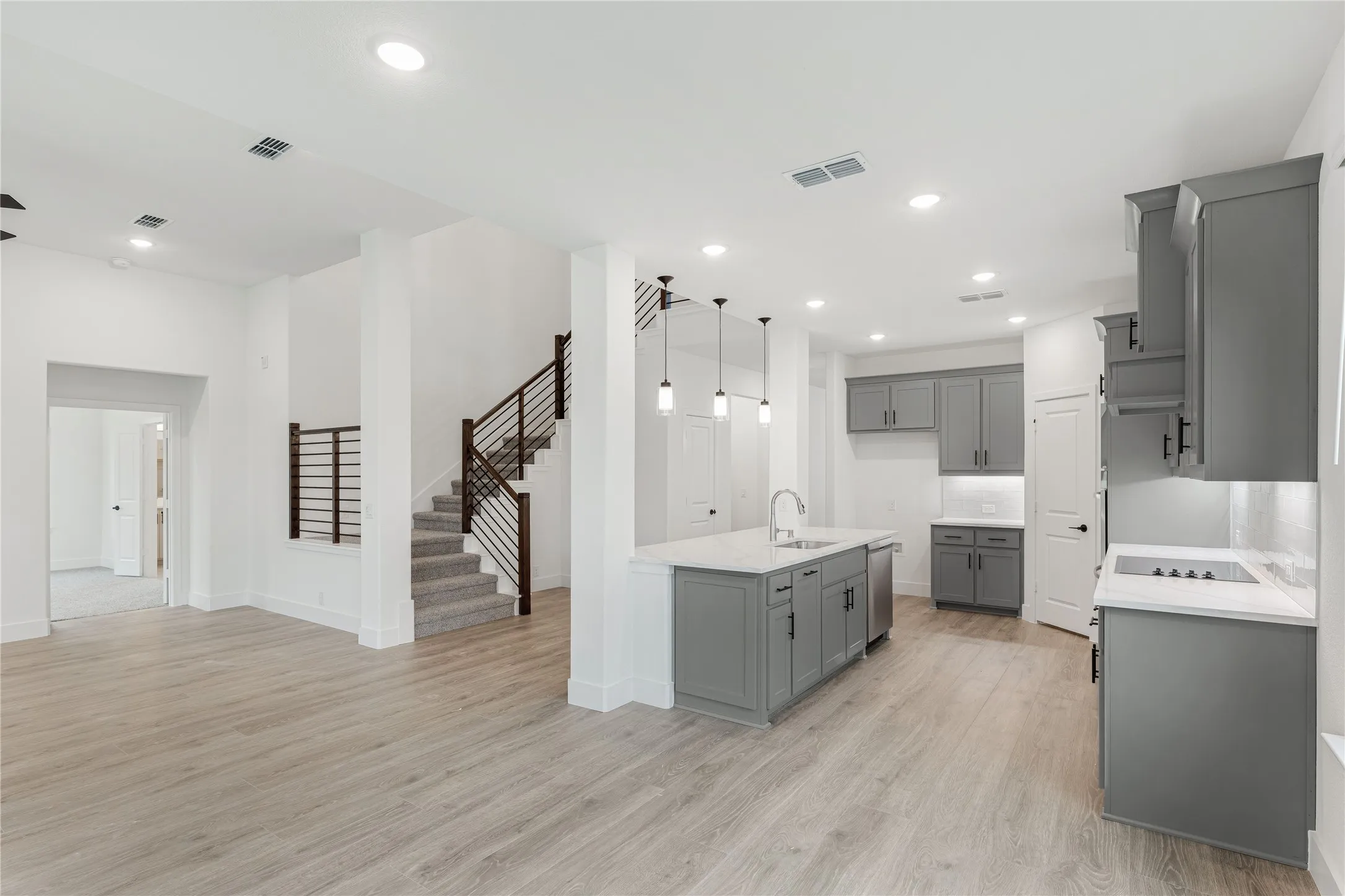 Single Family Residence For Sale in Ellis County , 3837 Eagles Bluff Road, Midlothian, Texas 76065, 5 Bedroom, 4 Bathroom, 3 Garage spaces, 3,430 Sqft, built in 2026, mls#21331412, Real Estate Agent in Midlothian, Homes For Sale in Ellis county, Homes For Sale in Midlothian, Realtor in Midlothian Texas, Real Estate Brokerage Independent Realty Texas, Luminita Cordes Realtor