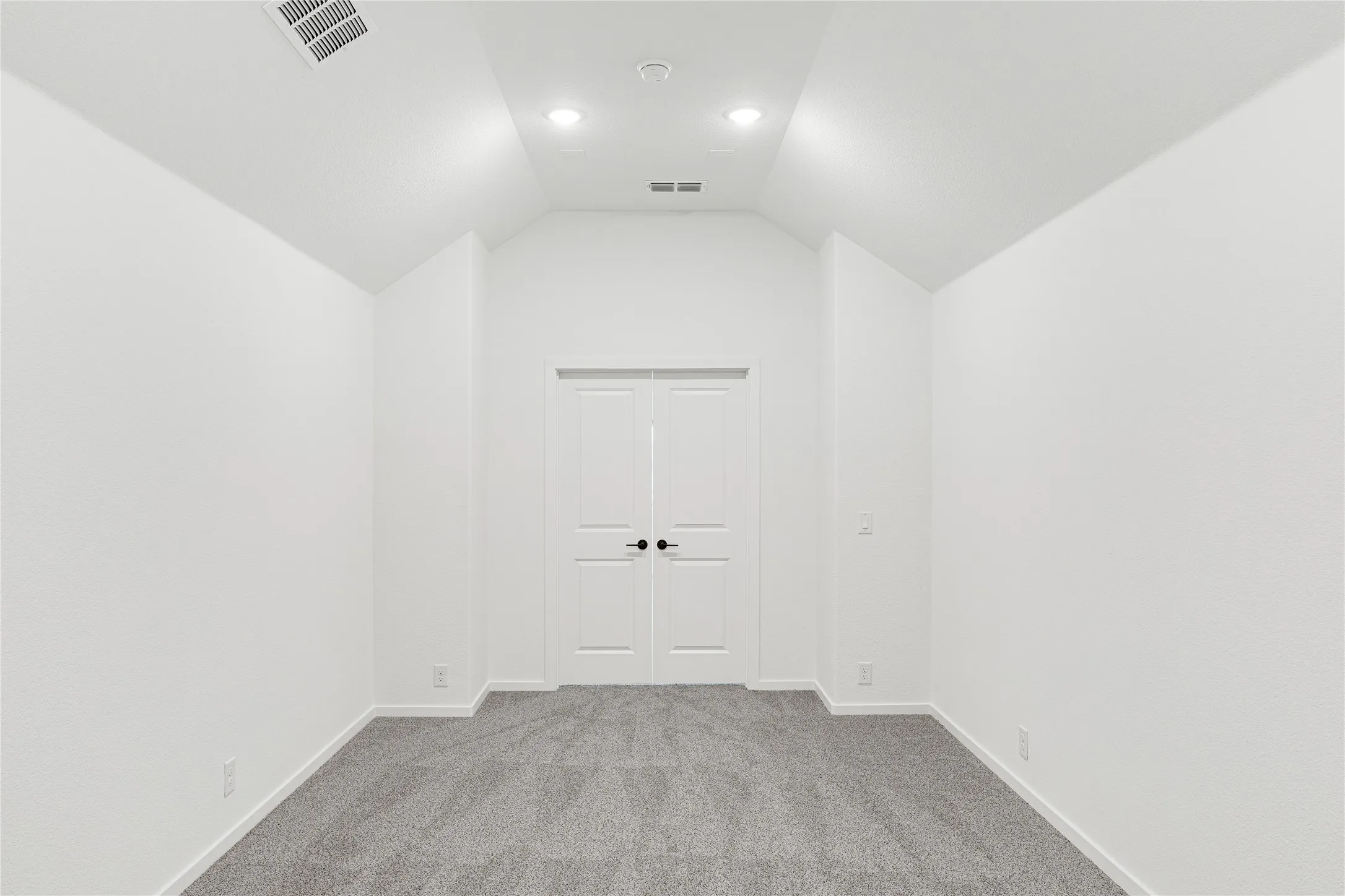 Single Family Residence For Sale in Ellis County , 3837 Eagles Bluff Road, Midlothian, Texas 76065, 5 Bedroom, 4 Bathroom, 3 Garage spaces, 3,430 Sqft, built in 2026, mls#21331412, Real Estate Agent in Midlothian, Homes For Sale in Ellis county, Homes For Sale in Midlothian, Realtor in Midlothian Texas, Real Estate Brokerage Independent Realty Texas, Luminita Cordes Realtor