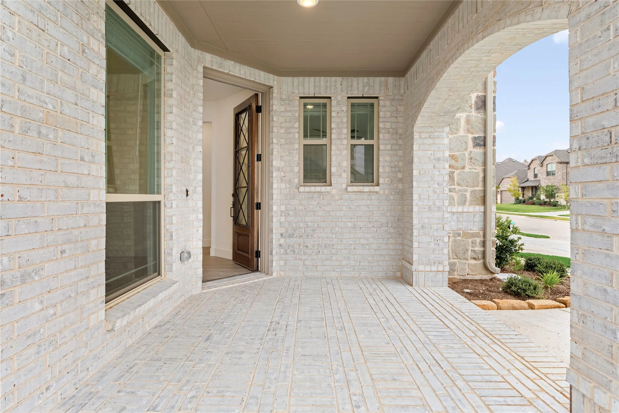 Single Family Residence For Sale in Ellis County , 3837 Eagles Bluff Road, Midlothian, Texas 76065, 5 Bedroom, 4 Bathroom, 3 Garage spaces, 3,430 Sqft, built in 2026, mls#21331412, Real Estate Agent in Midlothian, Homes For Sale in Ellis county, Homes For Sale in Midlothian, Realtor in Midlothian Texas, Real Estate Brokerage Independent Realty Texas, Luminita Cordes Realtor