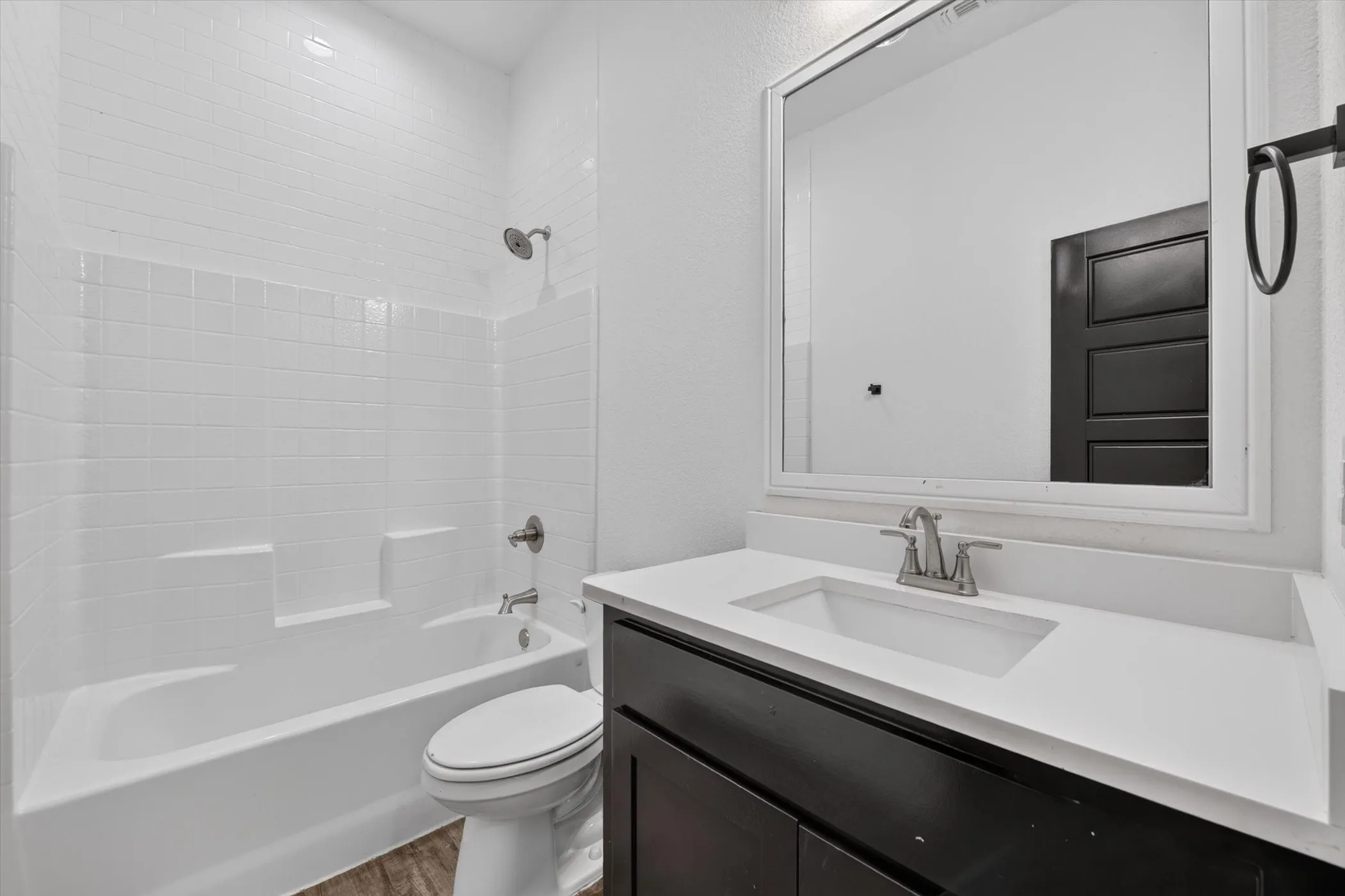 Single Family Residence For Sale in Parker County , 106 Clover Circle, Weatherford, Texas 76086, 3 Bedroom, 2 Bathroom, 2 Garage spaces, 1,332 Sqft, built in 2020, mls#21331546, Real Estate Agent in Weatherford, Homes For Sale in Parker county, Homes For Sale in Weatherford, Realtor in Weatherford Texas, Real Estate Brokerage Independent Realty Texas, Luminita Cordes Realtor