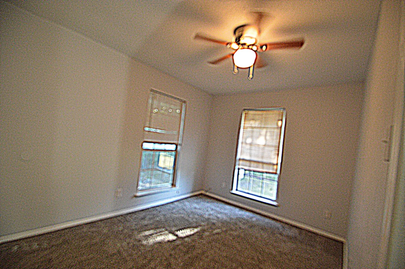 Single Family Residence For Rent in Hunt County , 201 Kirk Lane, West Tawakoni, Texas 75474, 3 Bedroom, 1 Bathroom, Garage spaces, 1,210 Sqft, built in 1985, mls#21331931, Real Estate Agent in West Tawakoni, Homes For Rent in Hunt county, Homes For Rent in West Tawakoni, Realtor in West Tawakoni Texas, Real Estate Brokerage Independent Realty Texas, Luminita Cordes Realtor