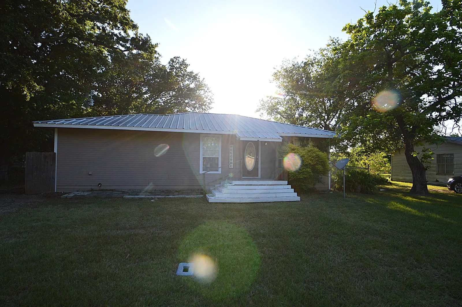 Single Family Residence For Rent in Hunt County , 201 Kirk Lane, West Tawakoni, Texas 75474, 3 Bedroom, 1 Bathroom, Garage spaces, 1,210 Sqft, built in 1985, mls#21331931, Real Estate Agent in West Tawakoni, Homes For Rent in Hunt county, Homes For Rent in West Tawakoni, Realtor in West Tawakoni Texas, Real Estate Brokerage Independent Realty Texas, Luminita Cordes Realtor