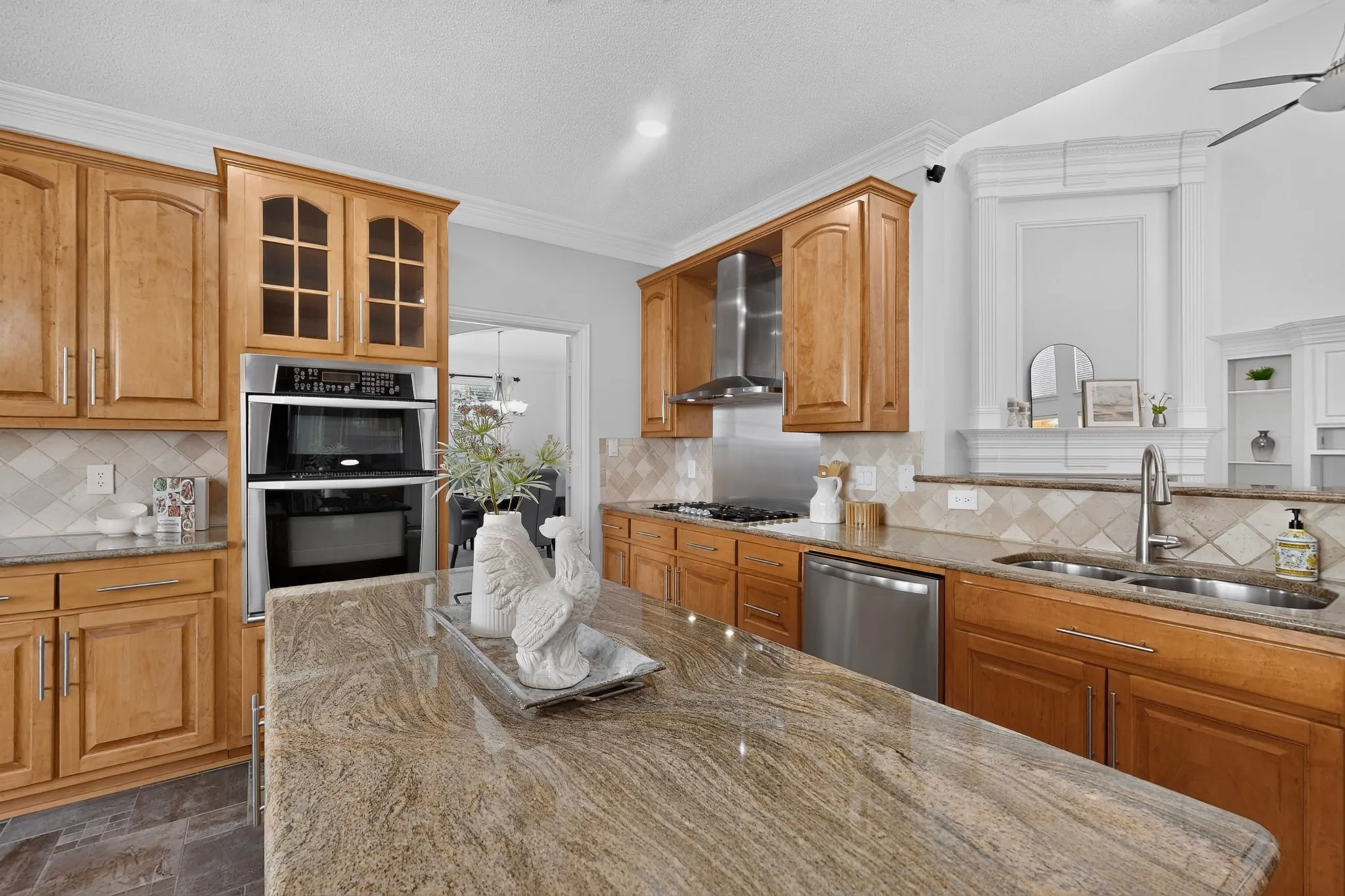 Single Family Residence For Sale in Collin County , 4224 Barnsley Drive, Plano, Texas 75093, 5 Bedroom, 4 Bathroom, 2 Garage spaces, 3,461 Sqft, built in 1994, mls#21330100, Real Estate Agent in Plano, Homes For Sale in Collin county, Homes For Sale in Plano, Realtor in Plano Texas, Real Estate Brokerage Independent Realty Texas, Luminita Cordes Realtor