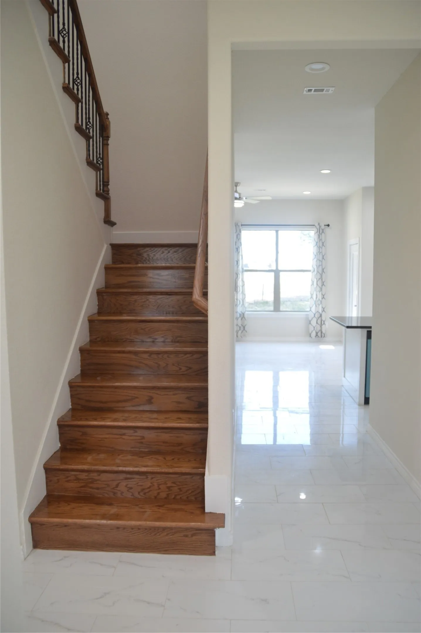 Single Family Residence For Rent in Collin County , 4565 County Road 446, Princeton, Texas 75407, 4 Bedroom, 3 Bathroom, 1 Garage spaces, 2,427 Sqft, built in 2022, mls#21331943, Real Estate Agent in Princeton, Homes For Rent in Collin county, Homes For Rent in Princeton, Realtor in Princeton Texas, Real Estate Brokerage Independent Realty Texas, Luminita Cordes Realtor