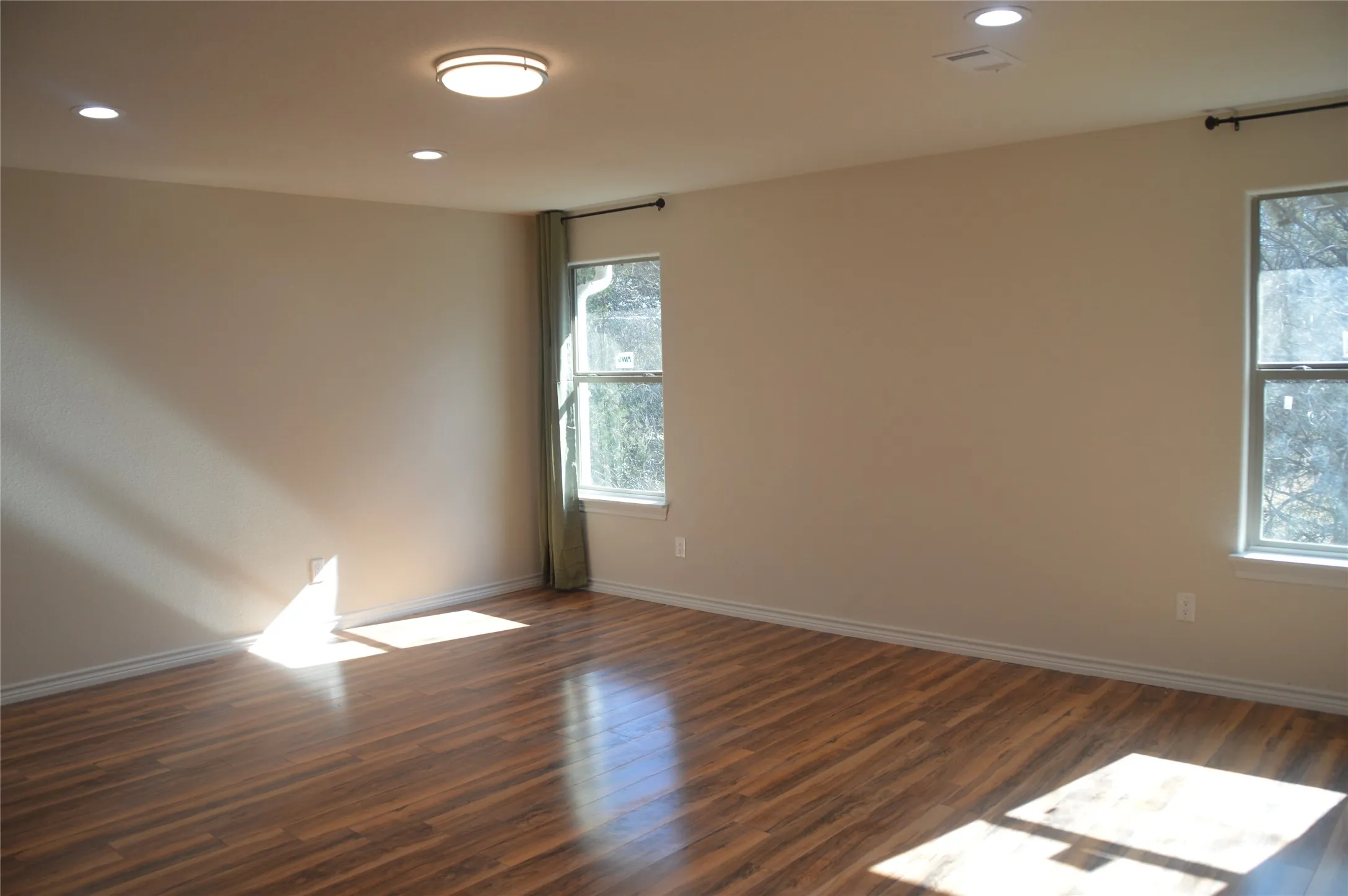 Single Family Residence For Rent in Collin County , 4565 County Road 446, Princeton, Texas 75407, 4 Bedroom, 3 Bathroom, 1 Garage spaces, 2,427 Sqft, built in 2022, mls#21331943, Real Estate Agent in Princeton, Homes For Rent in Collin county, Homes For Rent in Princeton, Realtor in Princeton Texas, Real Estate Brokerage Independent Realty Texas, Luminita Cordes Realtor