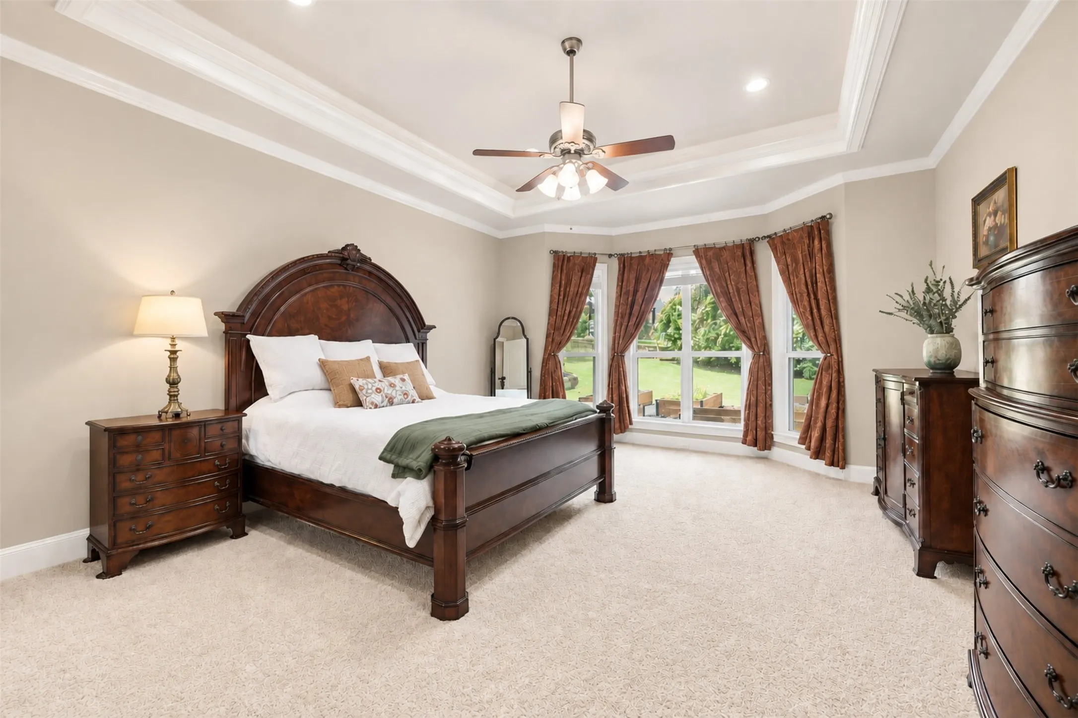 Single Family Residence For Sale in Collin County , 79 Seis Lagos Trail, Lucas, Texas 75098, 4 Bedroom, 4 Bathroom, 3 Garage spaces, 4,034 Sqft, built in 2004, mls#21331404, Real Estate Agent in Lucas, Homes For Sale in Collin county, Homes For Sale in Lucas, Realtor in Lucas Texas, Real Estate Brokerage Independent Realty Texas, Luminita Cordes Realtor