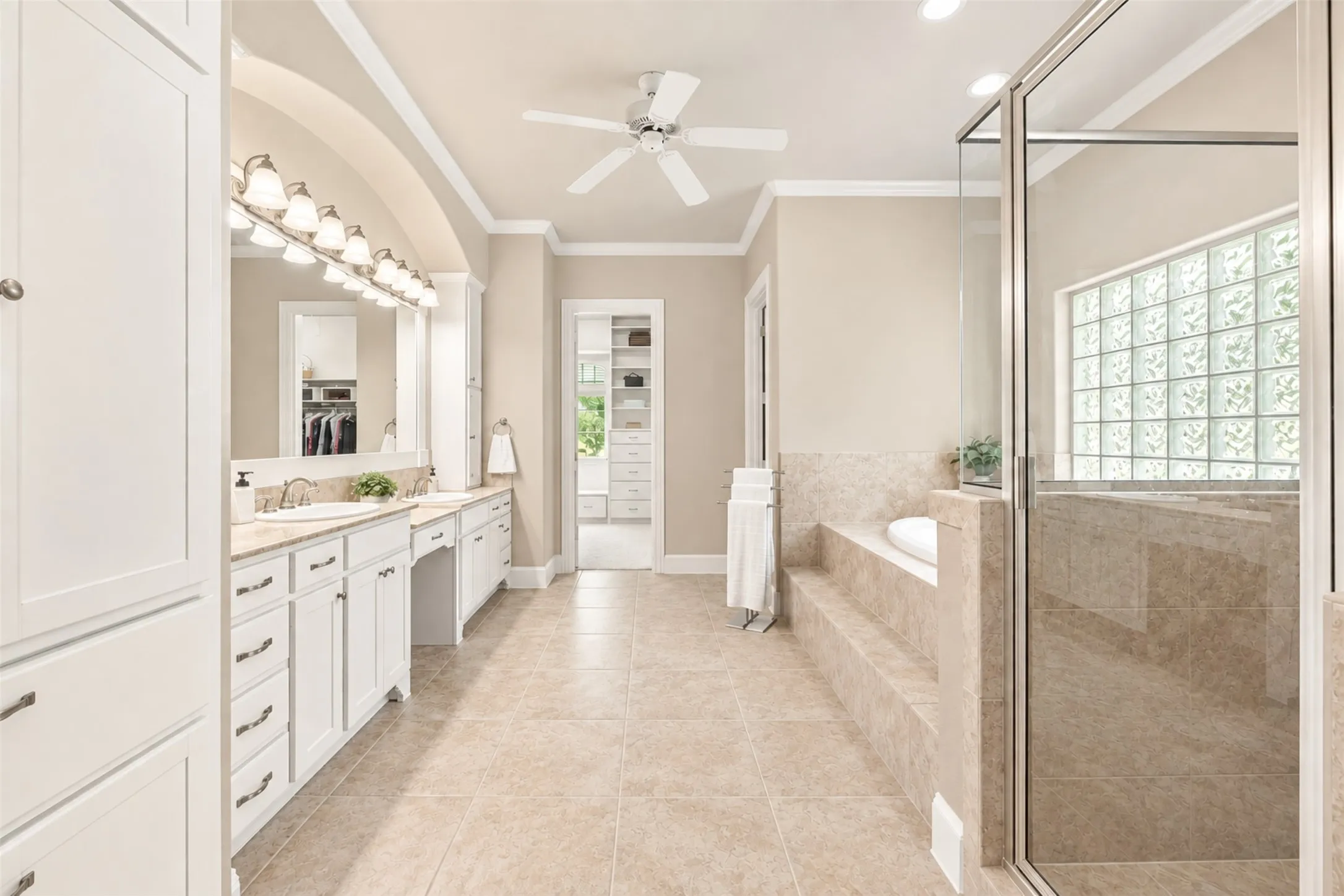 Single Family Residence For Sale in Collin County , 79 Seis Lagos Trail, Lucas, Texas 75098, 4 Bedroom, 4 Bathroom, 3 Garage spaces, 4,034 Sqft, built in 2004, mls#21331404, Real Estate Agent in Lucas, Homes For Sale in Collin county, Homes For Sale in Lucas, Realtor in Lucas Texas, Real Estate Brokerage Independent Realty Texas, Luminita Cordes Realtor