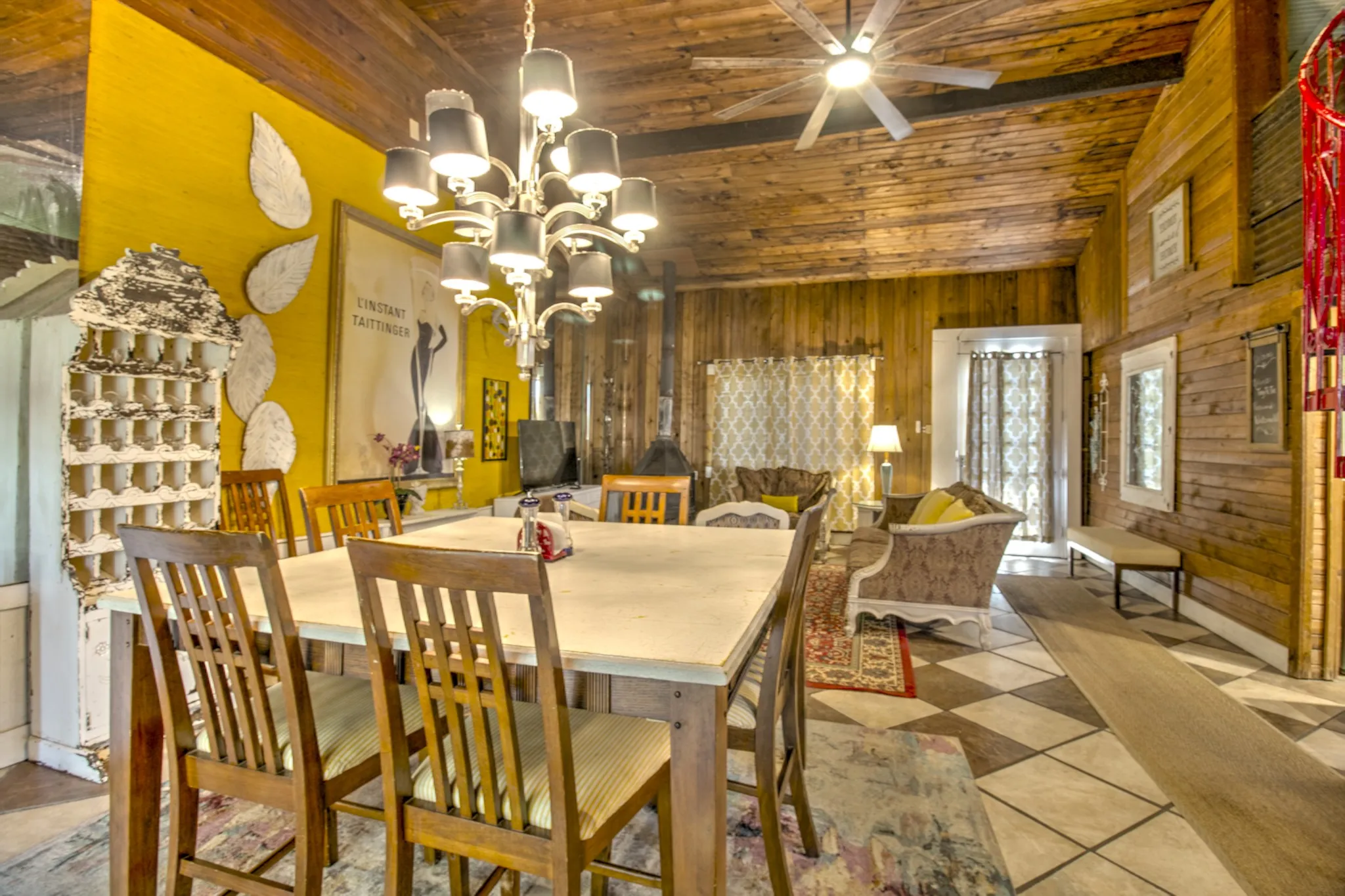 Open Concept Design perfect for gathering with family and friends!