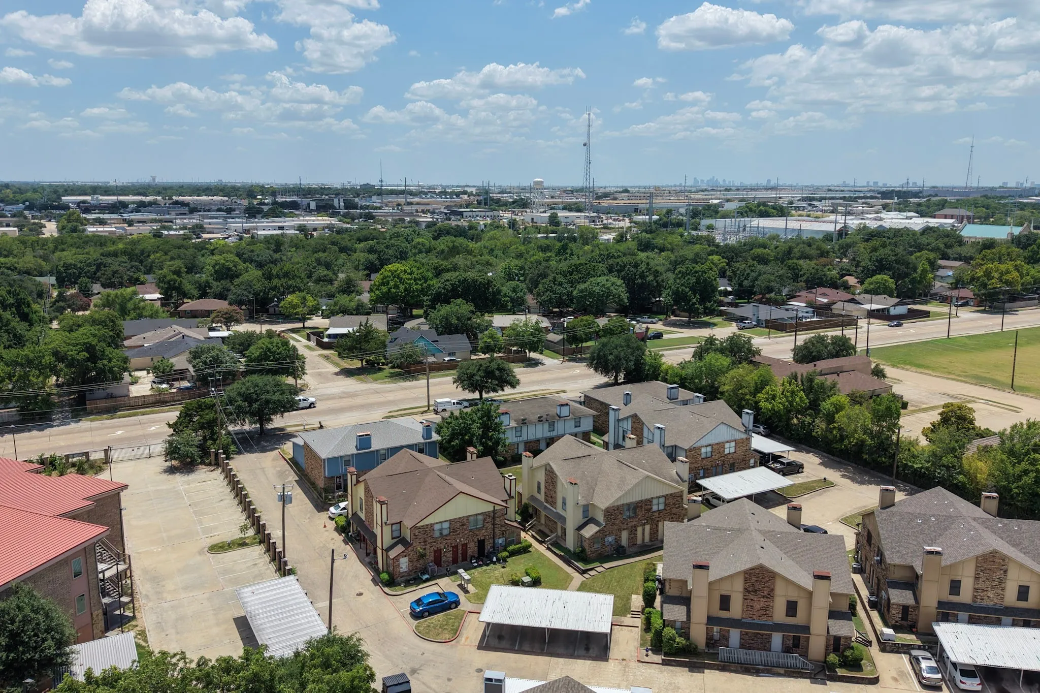 Quadruplex For Sale in Dallas County , 2105 W Walnut Street A, B, C, D, Garland, Texas 75042, 8 Bedroom, 5 Bathroom, 4 Garage spaces, 3,900 Sqft, built in 1984, mls#21305127, Real Estate Agent in Garland, Homes For Sale in Dallas county, Homes For Sale in Garland, Realtor in Garland Texas, Real Estate Brokerage Independent Realty Texas, Luminita Cordes Realtor
