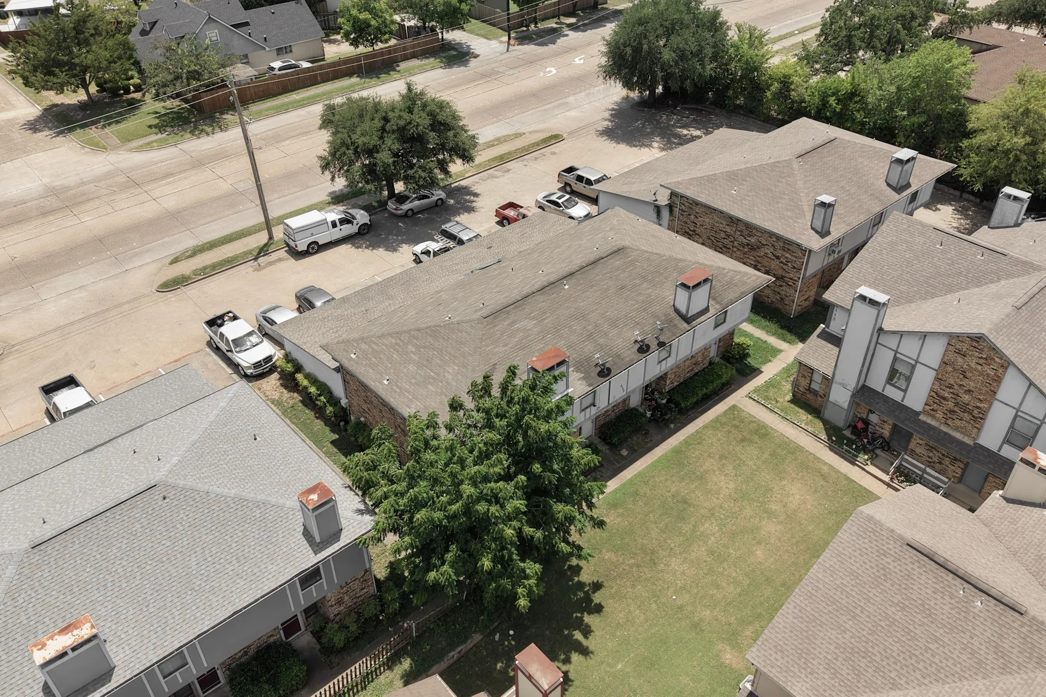 Quadruplex For Sale in Dallas County , 2105 W Walnut Street A, B, C, D, Garland, Texas 75042, 8 Bedroom, 5 Bathroom, 4 Garage spaces, 3,900 Sqft, built in 1984, mls#21305127, Real Estate Agent in Garland, Homes For Sale in Dallas county, Homes For Sale in Garland, Realtor in Garland Texas, Real Estate Brokerage Independent Realty Texas, Luminita Cordes Realtor