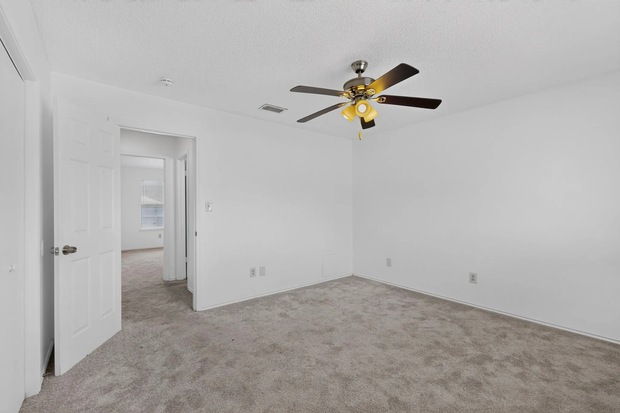 Quadruplex For Sale in Dallas County , 2105 W Walnut Street A, B, C, D, Garland, Texas 75042, 8 Bedroom, 5 Bathroom, 4 Garage spaces, 3,900 Sqft, built in 1984, mls#21305127, Real Estate Agent in Garland, Homes For Sale in Dallas county, Homes For Sale in Garland, Realtor in Garland Texas, Real Estate Brokerage Independent Realty Texas, Luminita Cordes Realtor