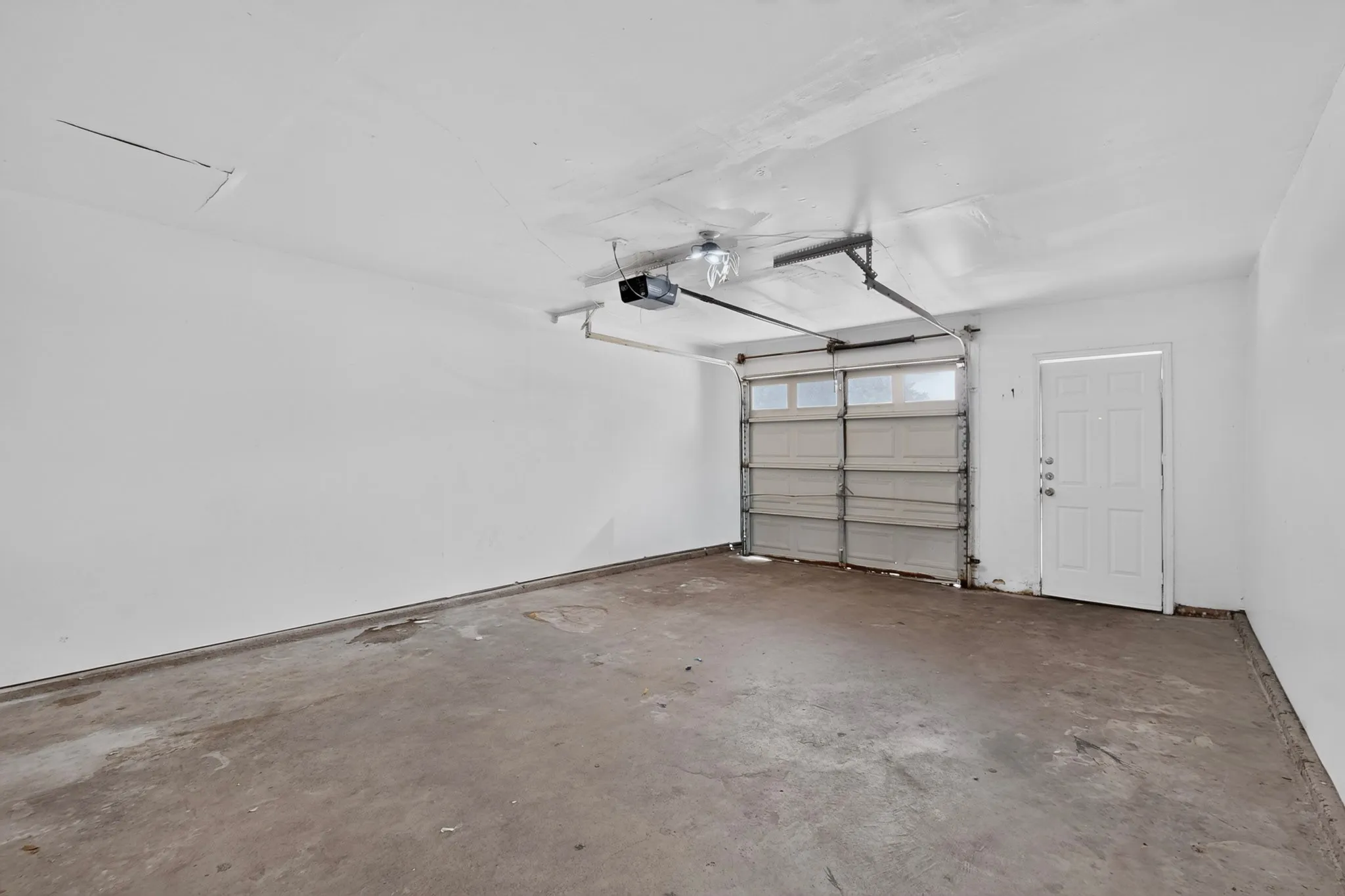 Quadruplex For Sale in Dallas County , 2105 W Walnut Street A, B, C, D, Garland, Texas 75042, 8 Bedroom, 5 Bathroom, 4 Garage spaces, 3,900 Sqft, built in 1984, mls#21305127, Real Estate Agent in Garland, Homes For Sale in Dallas county, Homes For Sale in Garland, Realtor in Garland Texas, Real Estate Brokerage Independent Realty Texas, Luminita Cordes Realtor