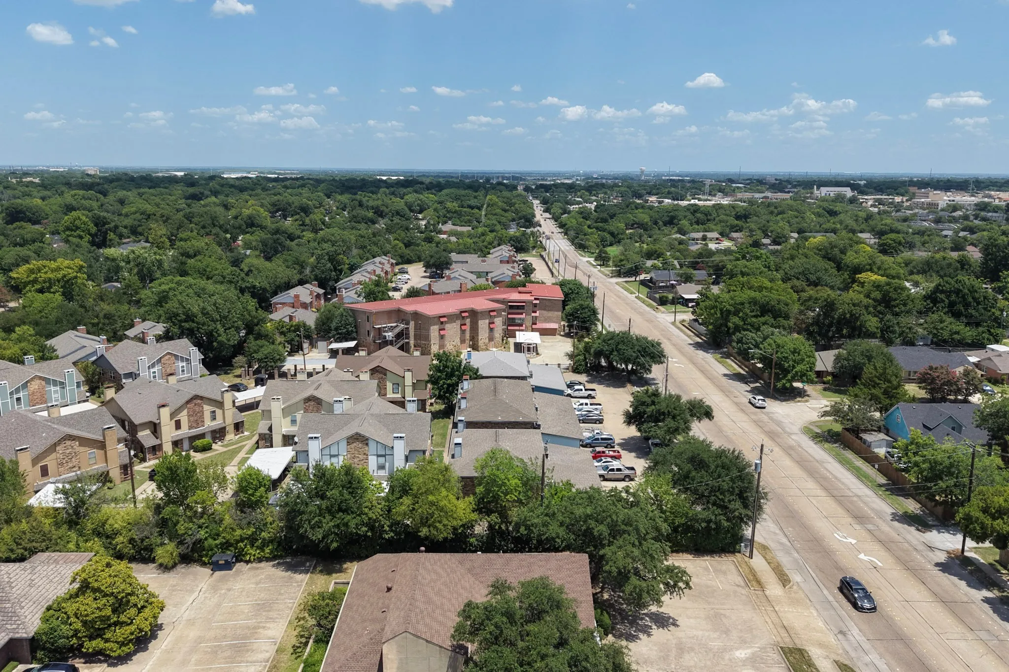 Quadruplex For Sale in Dallas County , 2105 W Walnut Street A, B, C, D, Garland, Texas 75042, 8 Bedroom, 5 Bathroom, 4 Garage spaces, 3,900 Sqft, built in 1984, mls#21305127, Real Estate Agent in Garland, Homes For Sale in Dallas county, Homes For Sale in Garland, Realtor in Garland Texas, Real Estate Brokerage Independent Realty Texas, Luminita Cordes Realtor