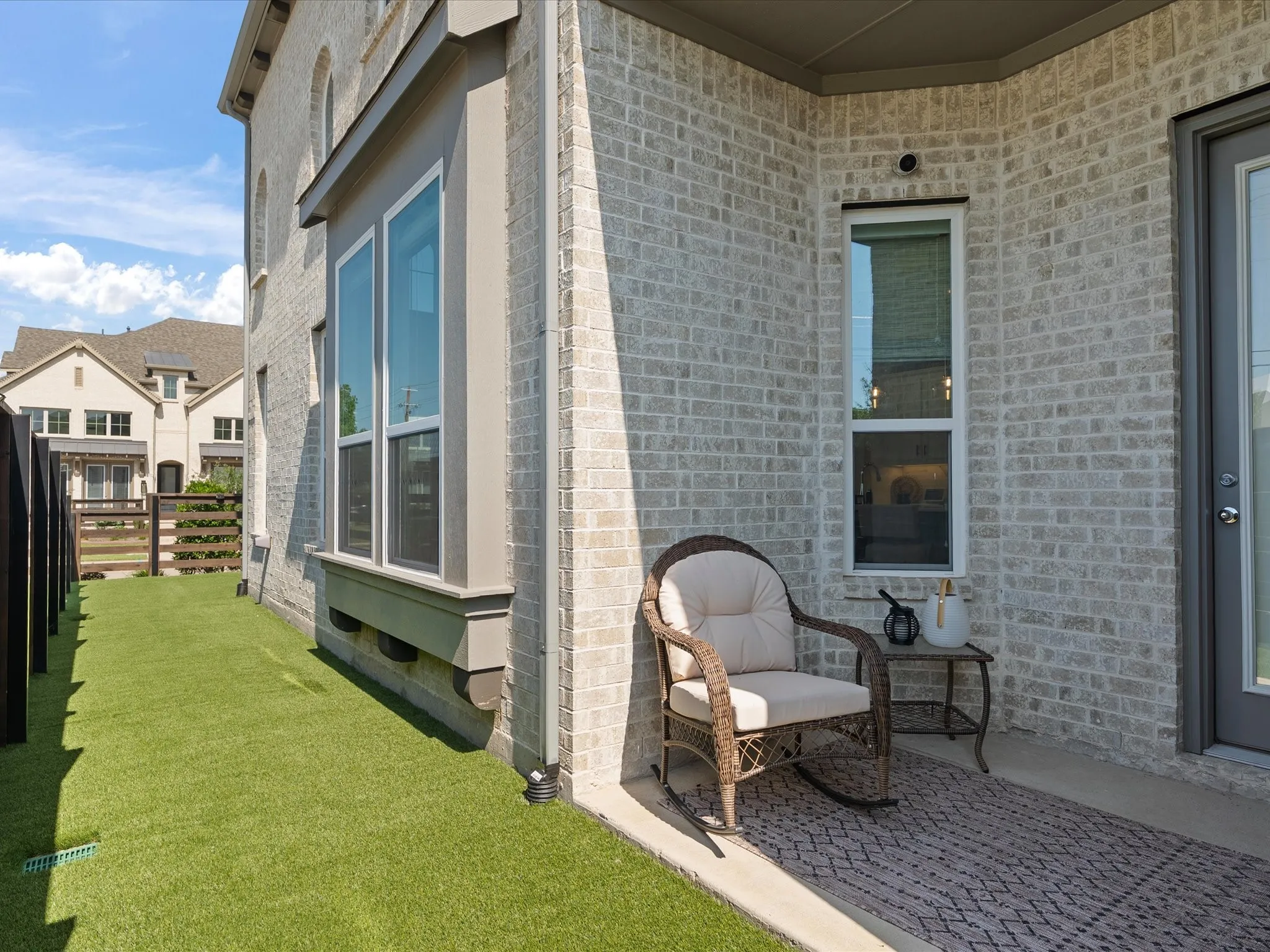 Single Family Residence For Sale in Grayson County , 3700 Queen Road, Sherman, Texas 75090, 3 Bedroom, 3 Bathroom, 2 Garage spaces, 1,809 Sqft, built in 2022, mls#21310274, Real Estate Agent in Sherman, Homes For Sale in Grayson county, Homes For Sale in Sherman, Realtor in Sherman Texas, Real Estate Brokerage Independent Realty Texas, Luminita Cordes Realtor