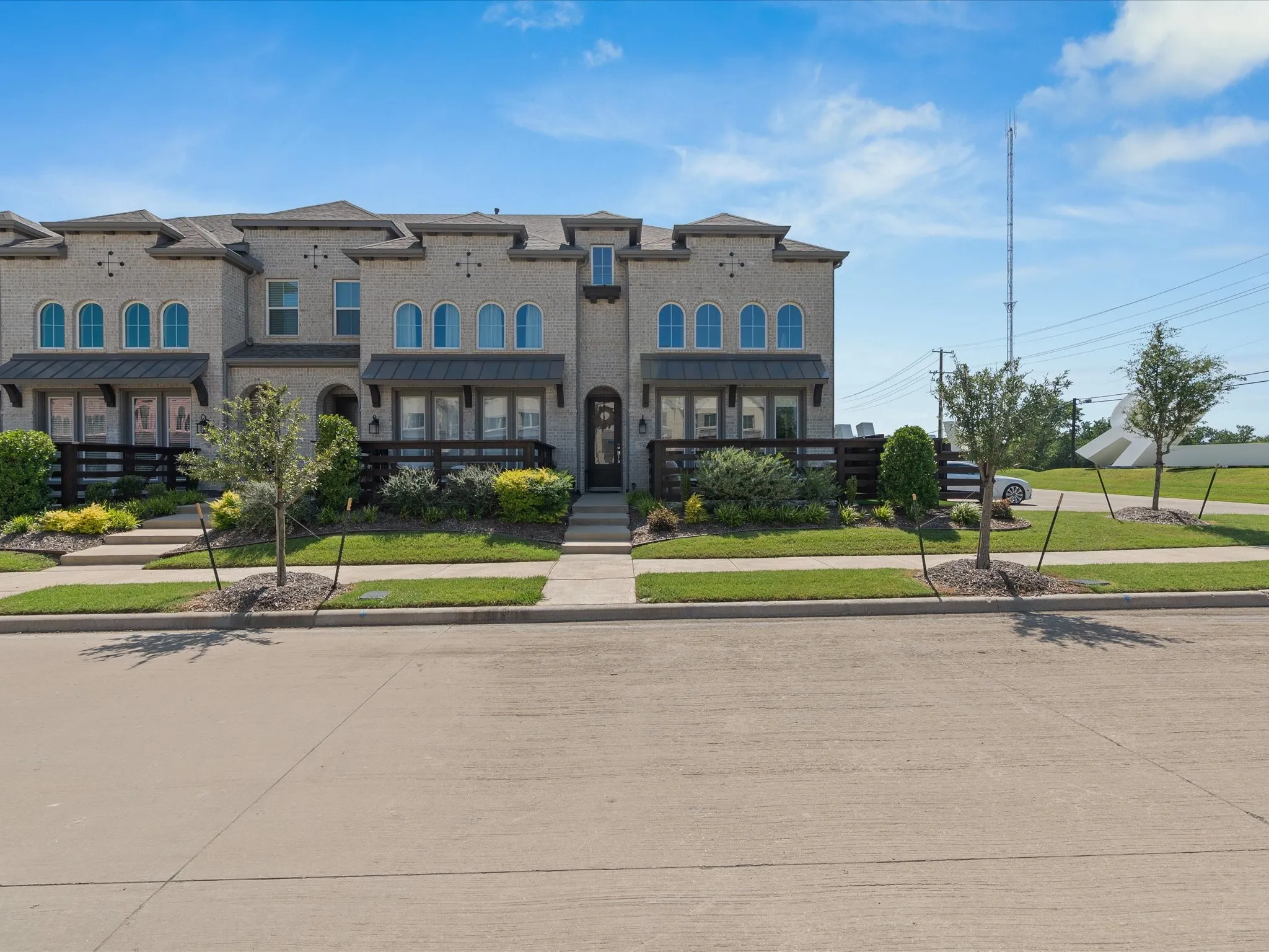 Single Family Residence For Sale in Grayson County , 3700 Queen Road, Sherman, Texas 75090, 3 Bedroom, 3 Bathroom, 2 Garage spaces, 1,809 Sqft, built in 2022, mls#21310274, Real Estate Agent in Sherman, Homes For Sale in Grayson county, Homes For Sale in Sherman, Realtor in Sherman Texas, Real Estate Brokerage Independent Realty Texas, Luminita Cordes Realtor