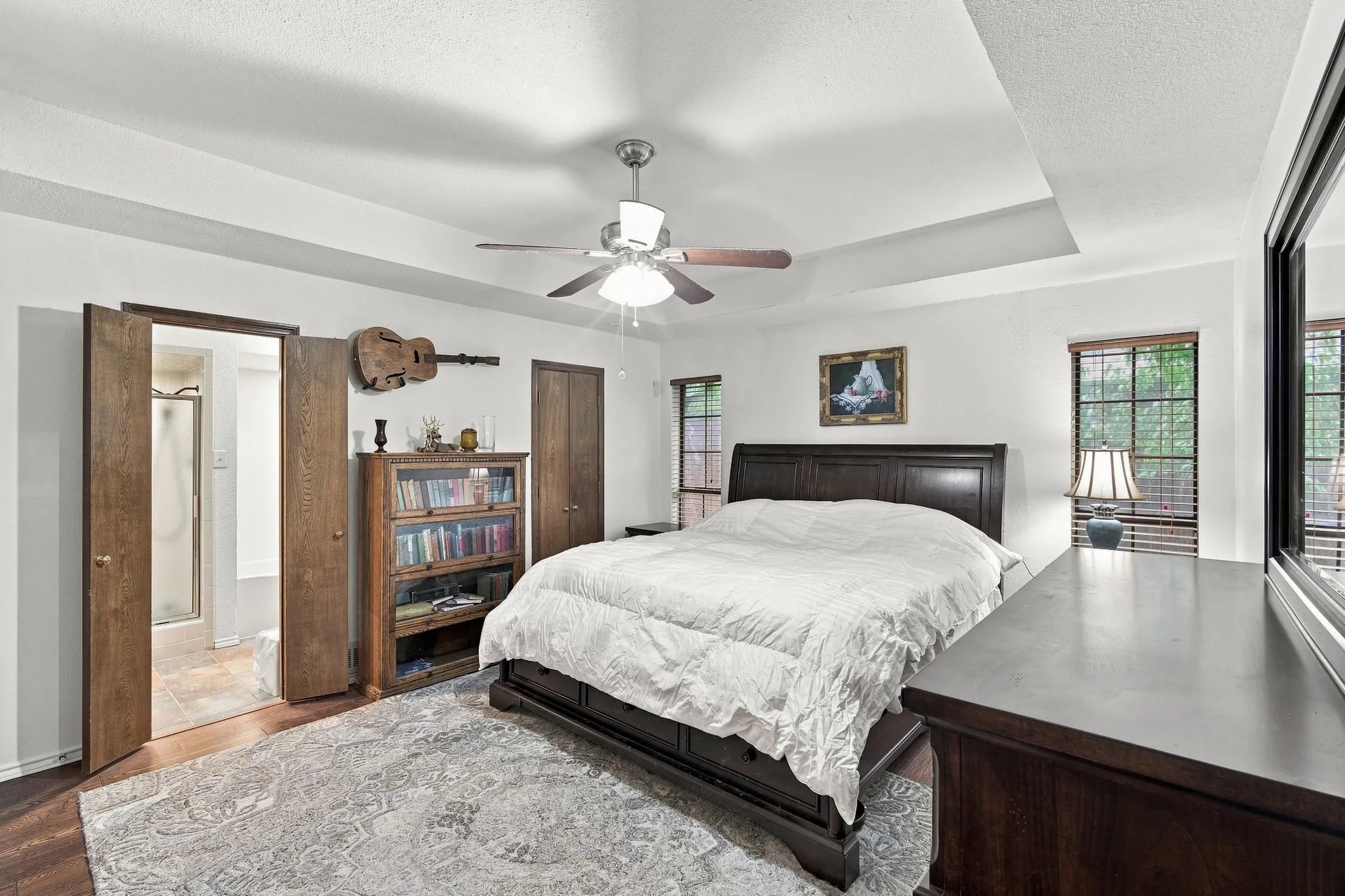 Single Family Residence For Sale in Ellis County , 115 Redman Lane, Waxahachie, Texas 75165, 3 Bedroom, 2 Bathroom, 2 Garage spaces, 1,728 Sqft, built in 1985, mls#21332004, Real Estate Agent in Waxahachie, Homes For Sale in Ellis county, Homes For Sale in Waxahachie, Realtor in Waxahachie Texas, Real Estate Brokerage Independent Realty Texas, Luminita Cordes Realtor