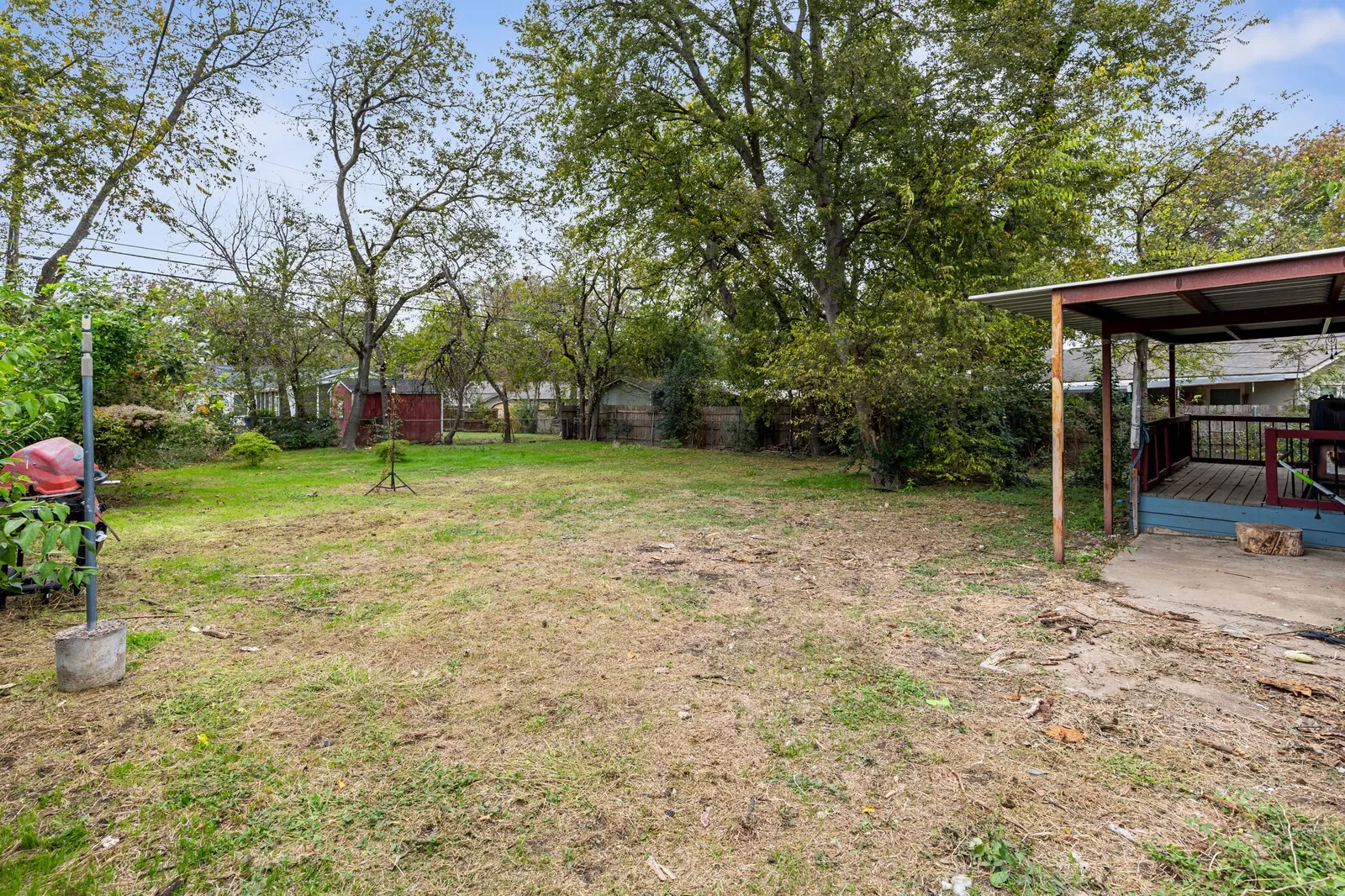 Single Family Residence For Sale in Mc Lennan County , 4205 Fort Avenue, Waco, Texas 76710, 3 Bedroom, 2 Bathroom, 1 Garage spaces, 1,280 Sqft, built in 1950, mls#21329447, Real Estate Agent in Waco, Homes For Sale in Mc Lennan county, Homes For Sale in Waco, Realtor in Waco Texas, Real Estate Brokerage Independent Realty Texas, Luminita Cordes Realtor