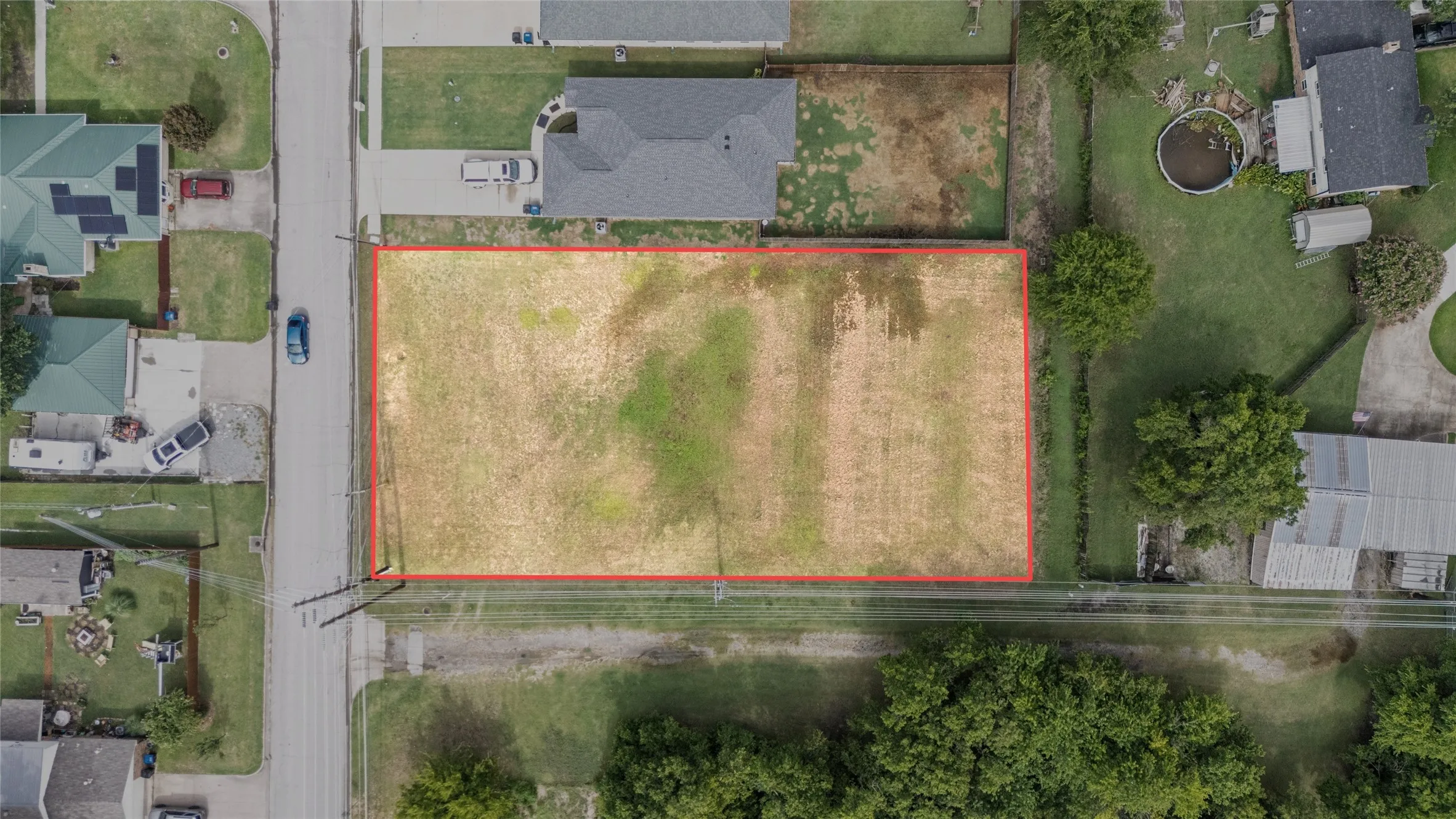 Expansive rectangular lot featuring direct street frontage