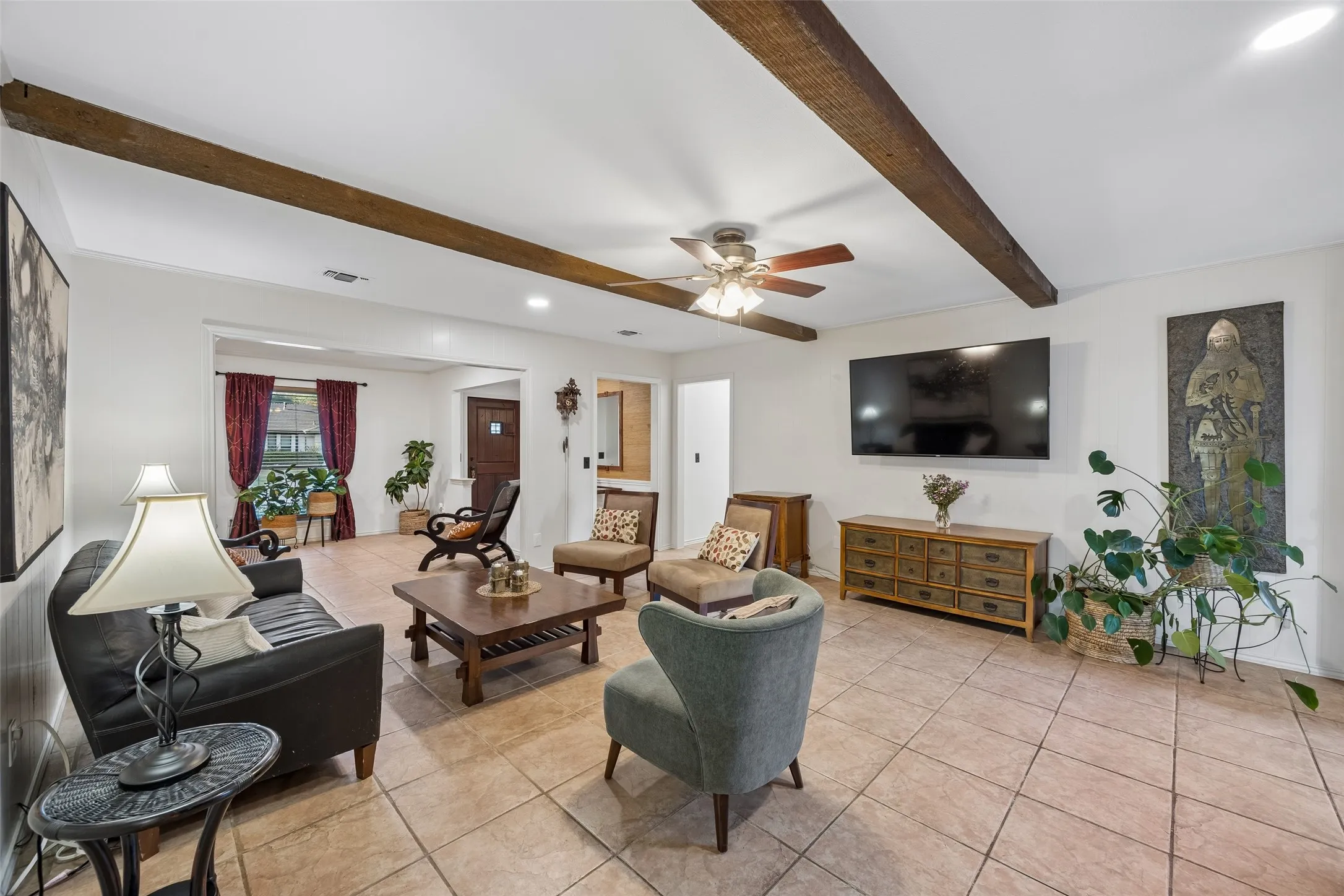 Single Family Residence For Sale in Collin County , 2104 Westlake Drive, Plano, Texas 75075, 3 Bedroom, 2 Bathroom, 2 Garage spaces, 1,879 Sqft, built in 1969, mls#21329502, Real Estate Agent in Plano, Homes For Sale in Collin county, Homes For Sale in Plano, Realtor in Plano Texas, Real Estate Brokerage Independent Realty Texas, Luminita Cordes Realtor