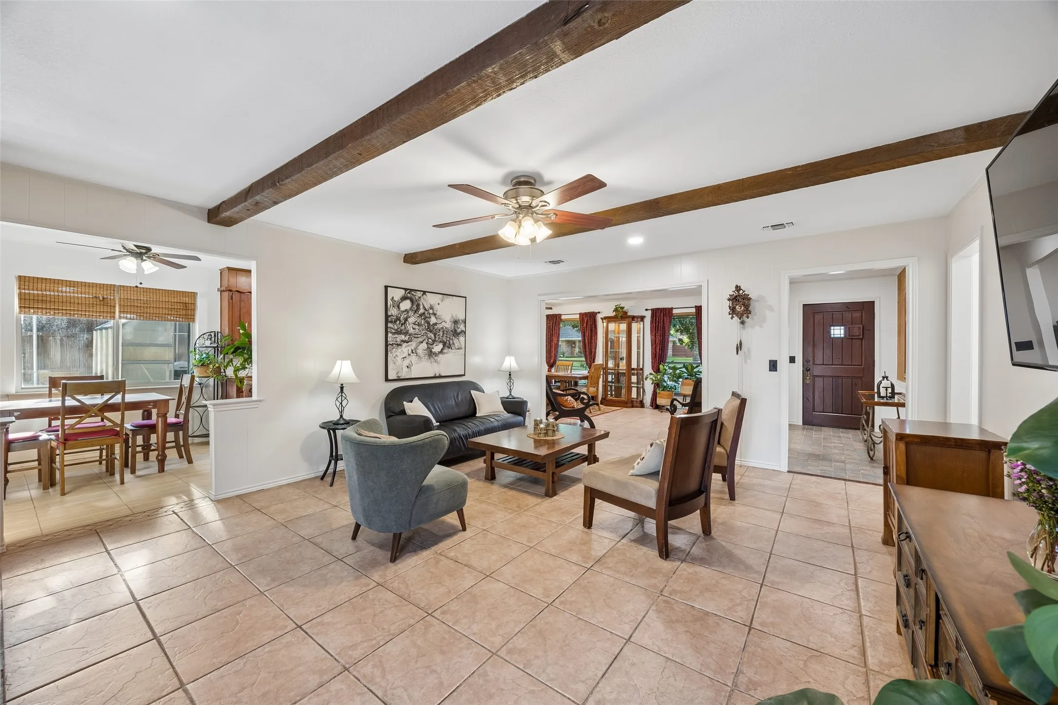 Single Family Residence For Sale in Collin County , 2104 Westlake Drive, Plano, Texas 75075, 3 Bedroom, 2 Bathroom, 2 Garage spaces, 1,879 Sqft, built in 1969, mls#21329502, Real Estate Agent in Plano, Homes For Sale in Collin county, Homes For Sale in Plano, Realtor in Plano Texas, Real Estate Brokerage Independent Realty Texas, Luminita Cordes Realtor