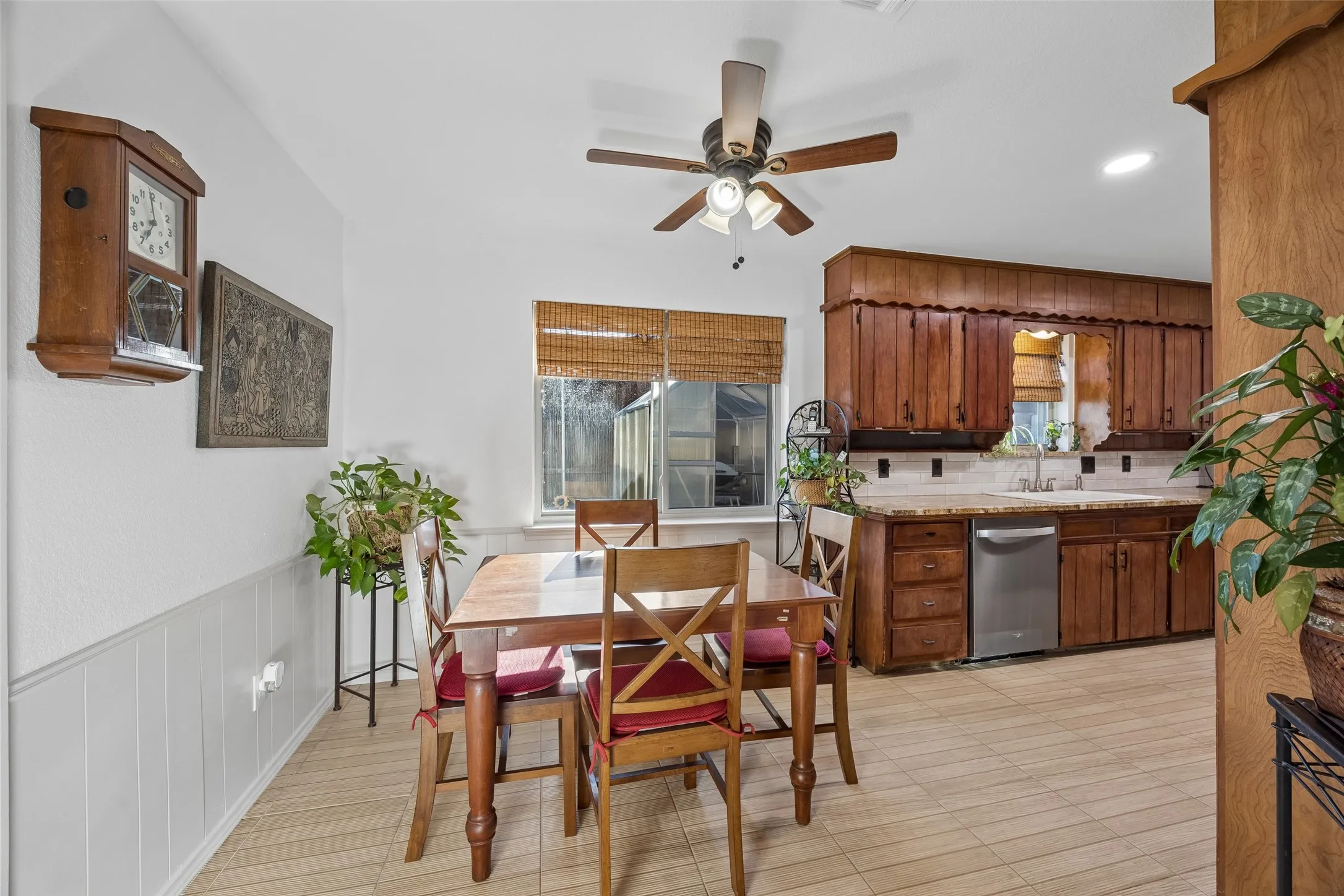 Breakfast area off the kitchen