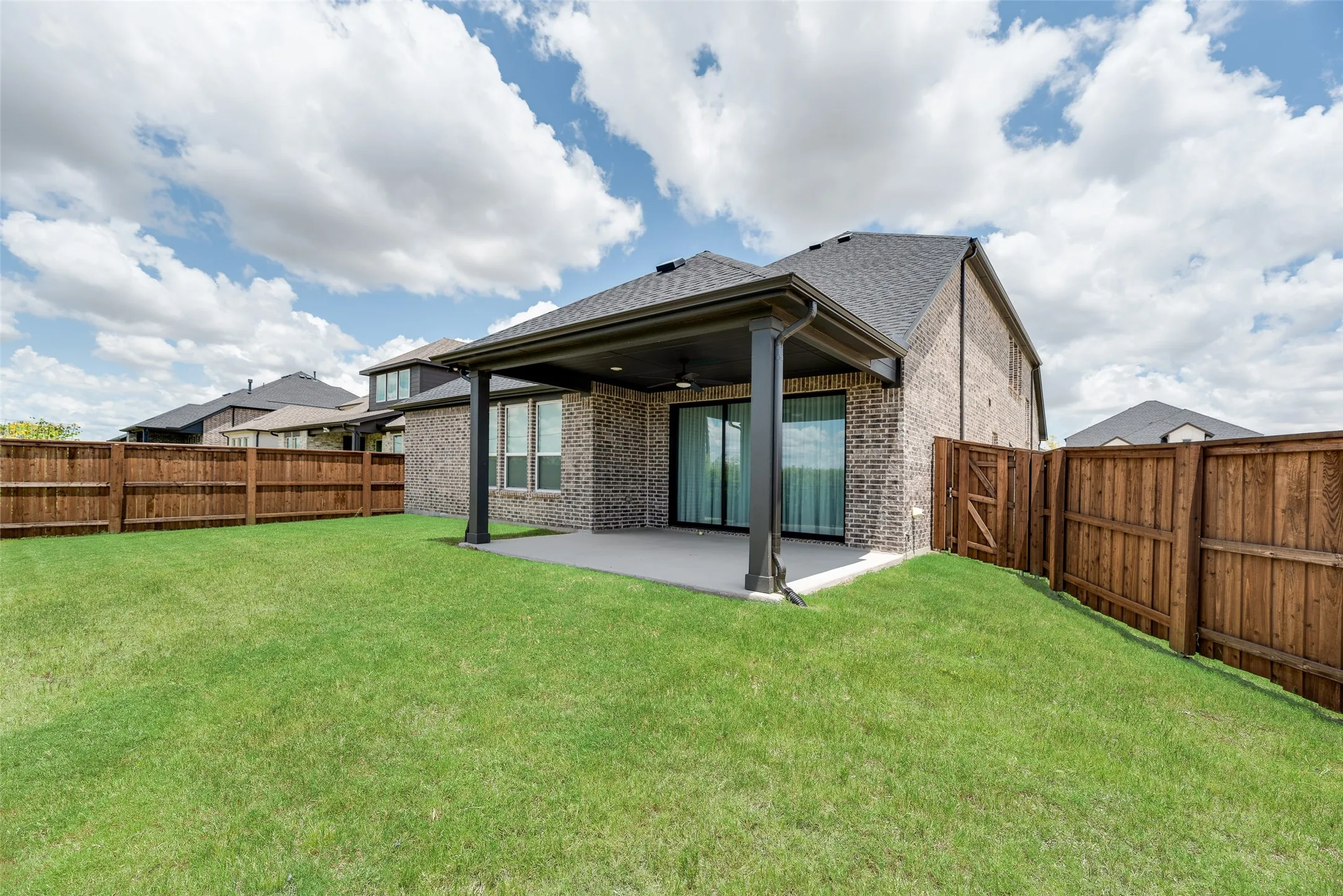 Single Family Residence For Rent in Collin County , 2059 Wimberley Drive, Prosper, Texas 75078, 4 Bedroom, 3 Bathroom, 2 Garage spaces, 2,923 Sqft, built in 2024, mls#21332031, Real Estate Agent in Prosper, Homes For Rent in Collin county, Homes For Rent in Prosper, Realtor in Prosper Texas, Real Estate Brokerage Independent Realty Texas, Luminita Cordes Realtor