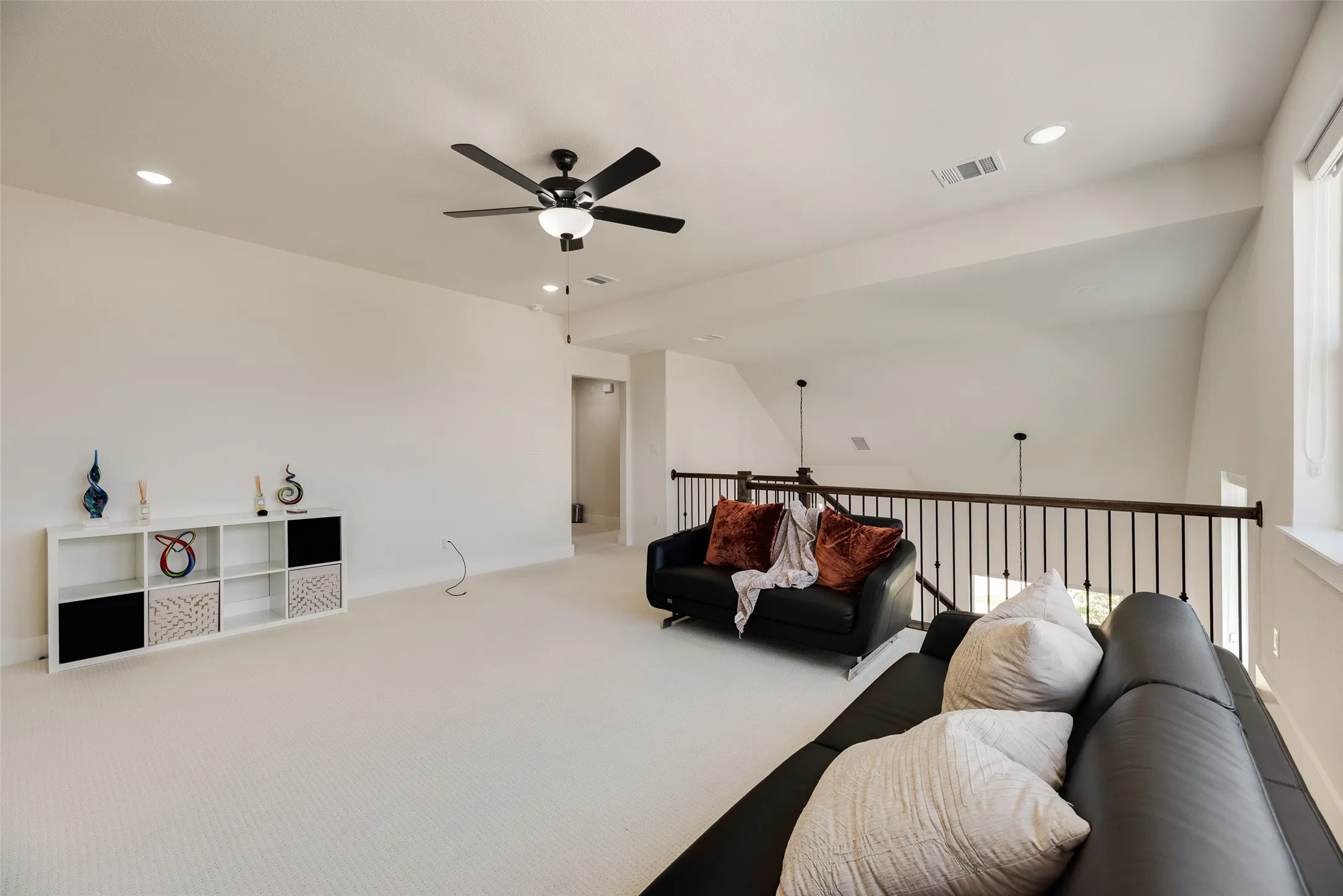 Single Family Residence For Rent in Collin County , 2059 Wimberley Drive, Prosper, Texas 75078, 4 Bedroom, 3 Bathroom, 2 Garage spaces, 2,923 Sqft, built in 2024, mls#21332031, Real Estate Agent in Prosper, Homes For Rent in Collin county, Homes For Rent in Prosper, Realtor in Prosper Texas, Real Estate Brokerage Independent Realty Texas, Luminita Cordes Realtor