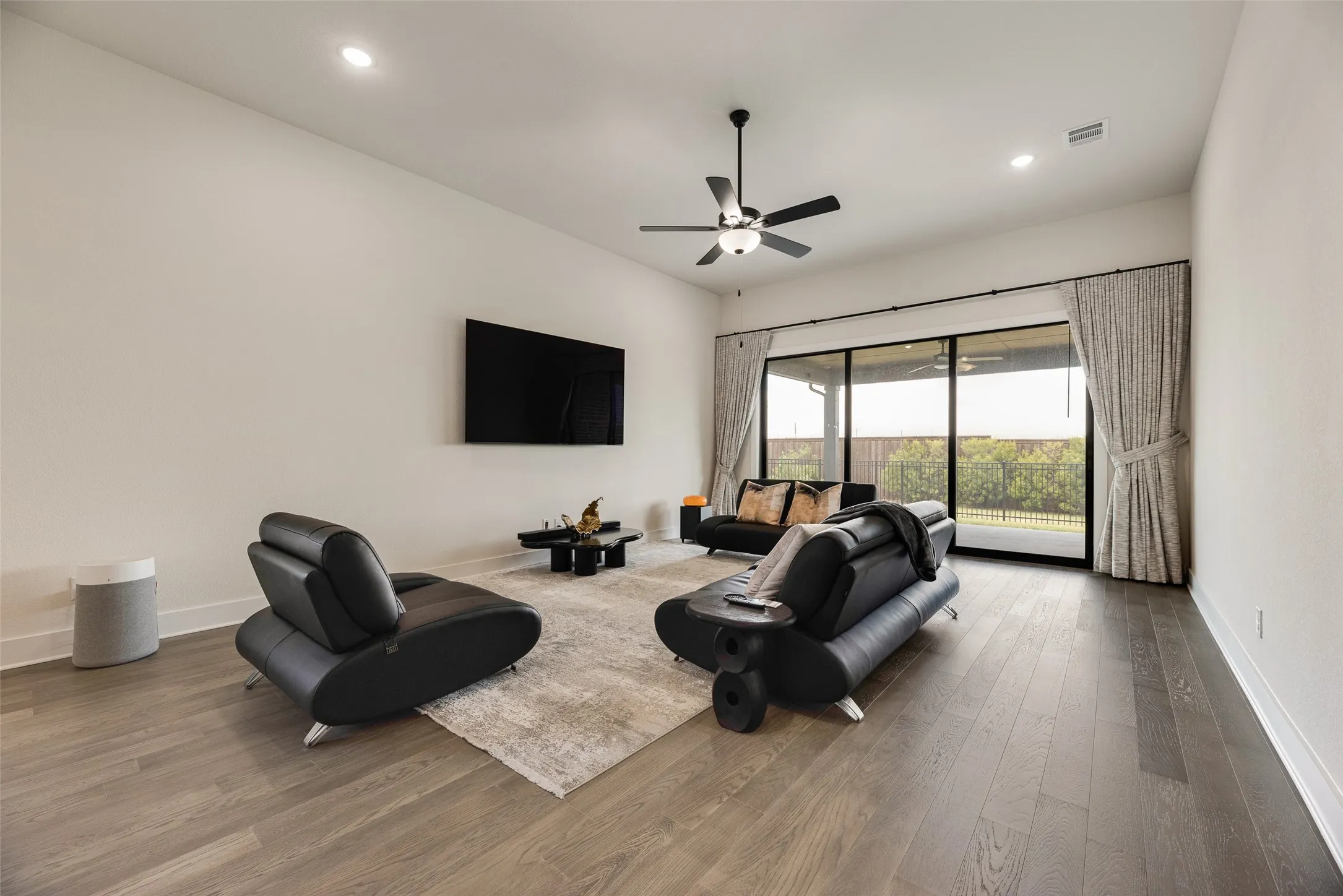 Single Family Residence For Rent in Collin County , 2059 Wimberley Drive, Prosper, Texas 75078, 4 Bedroom, 3 Bathroom, 2 Garage spaces, 2,923 Sqft, built in 2024, mls#21332031, Real Estate Agent in Prosper, Homes For Rent in Collin county, Homes For Rent in Prosper, Realtor in Prosper Texas, Real Estate Brokerage Independent Realty Texas, Luminita Cordes Realtor