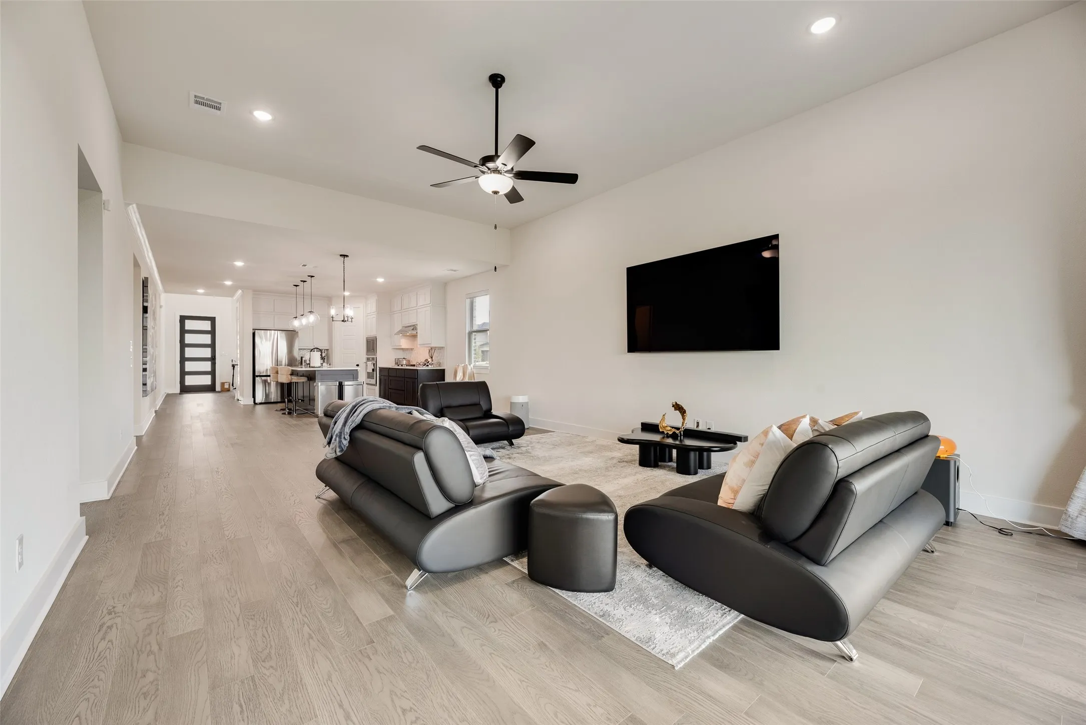 Single Family Residence For Rent in Collin County , 2059 Wimberley Drive, Prosper, Texas 75078, 4 Bedroom, 3 Bathroom, 2 Garage spaces, 2,923 Sqft, built in 2024, mls#21332031, Real Estate Agent in Prosper, Homes For Rent in Collin county, Homes For Rent in Prosper, Realtor in Prosper Texas, Real Estate Brokerage Independent Realty Texas, Luminita Cordes Realtor