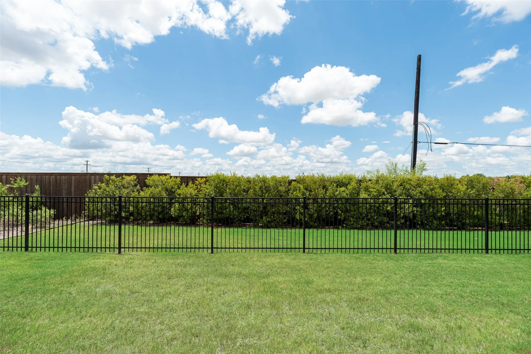 Single Family Residence For Rent in Collin County , 2059 Wimberley Drive, Prosper, Texas 75078, 4 Bedroom, 3 Bathroom, 2 Garage spaces, 2,923 Sqft, built in 2024, mls#21332031, Real Estate Agent in Prosper, Homes For Rent in Collin county, Homes For Rent in Prosper, Realtor in Prosper Texas, Real Estate Brokerage Independent Realty Texas, Luminita Cordes Realtor