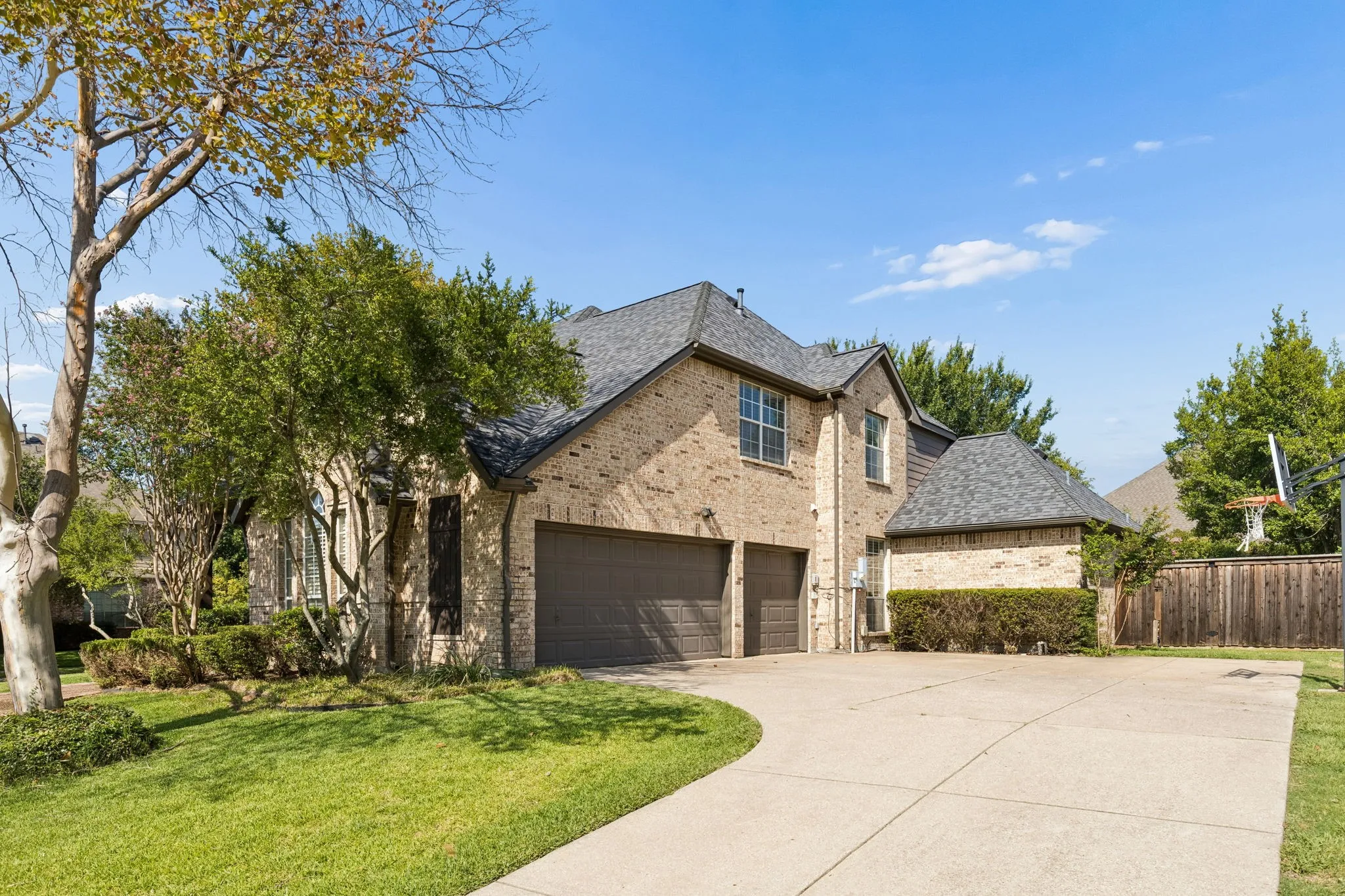 Single Family Residence For Sale in Collin County , 1401 Bristlewood Drive, Mc Kinney, Texas 75072, 4 Bedroom, 4 Bathroom, 3 Garage spaces, 3,970 Sqft, built in 2001, mls#21317053, Real Estate Agent in Mc Kinney, Homes For Sale in Collin county, Homes For Sale in Mc Kinney, Realtor in Mc Kinney Texas, Real Estate Brokerage Independent Realty Texas, Luminita Cordes Realtor