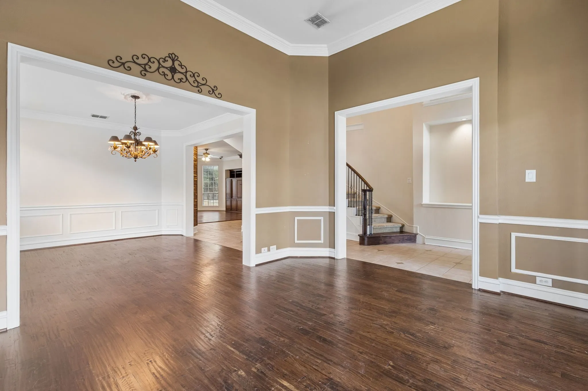Single Family Residence For Sale in Collin County , 1401 Bristlewood Drive, Mc Kinney, Texas 75072, 4 Bedroom, 4 Bathroom, 3 Garage spaces, 3,970 Sqft, built in 2001, mls#21317053, Real Estate Agent in Mc Kinney, Homes For Sale in Collin county, Homes For Sale in Mc Kinney, Realtor in Mc Kinney Texas, Real Estate Brokerage Independent Realty Texas, Luminita Cordes Realtor