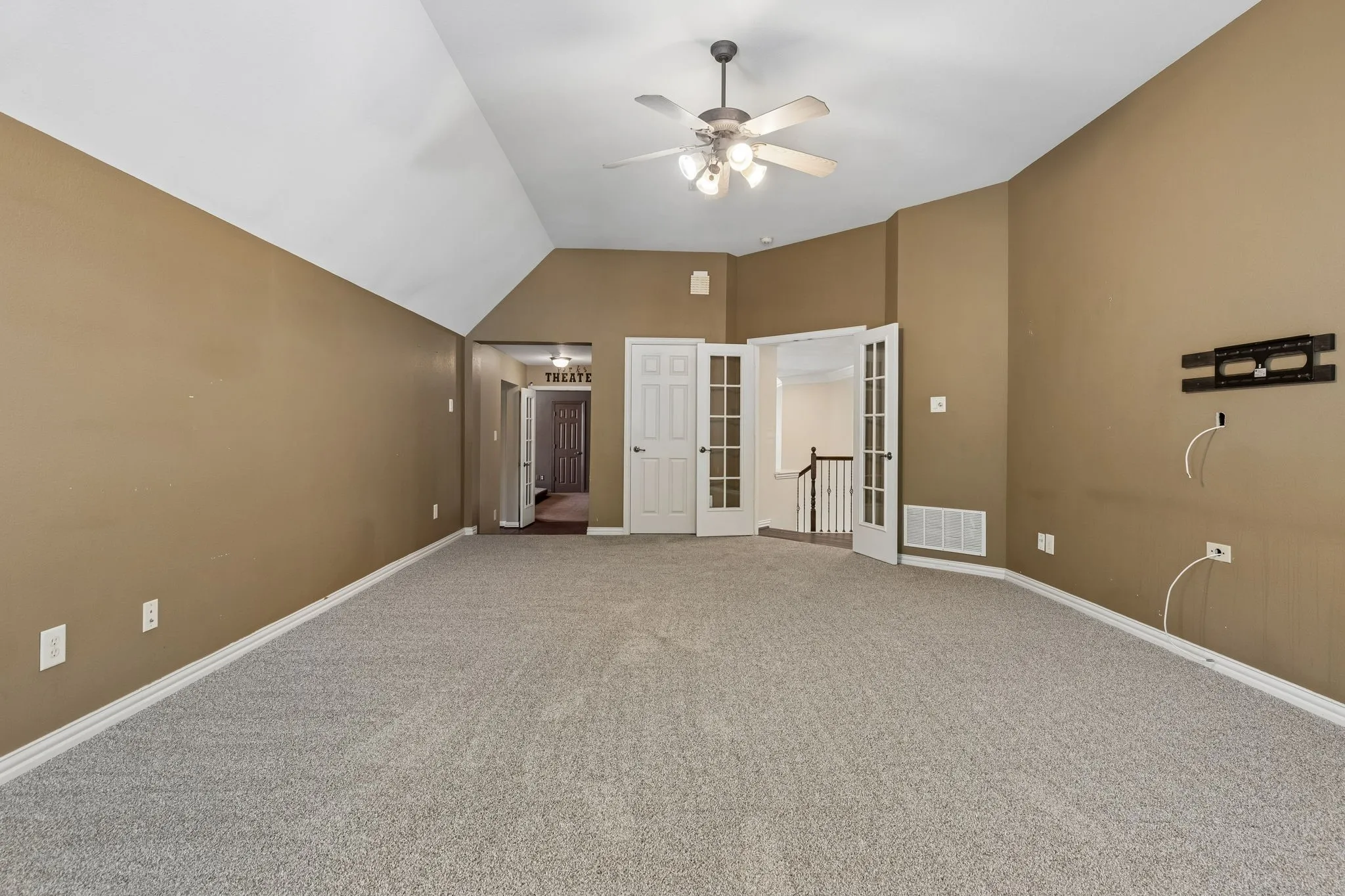 Single Family Residence For Sale in Collin County , 1401 Bristlewood Drive, Mc Kinney, Texas 75072, 4 Bedroom, 4 Bathroom, 3 Garage spaces, 3,970 Sqft, built in 2001, mls#21317053, Real Estate Agent in Mc Kinney, Homes For Sale in Collin county, Homes For Sale in Mc Kinney, Realtor in Mc Kinney Texas, Real Estate Brokerage Independent Realty Texas, Luminita Cordes Realtor